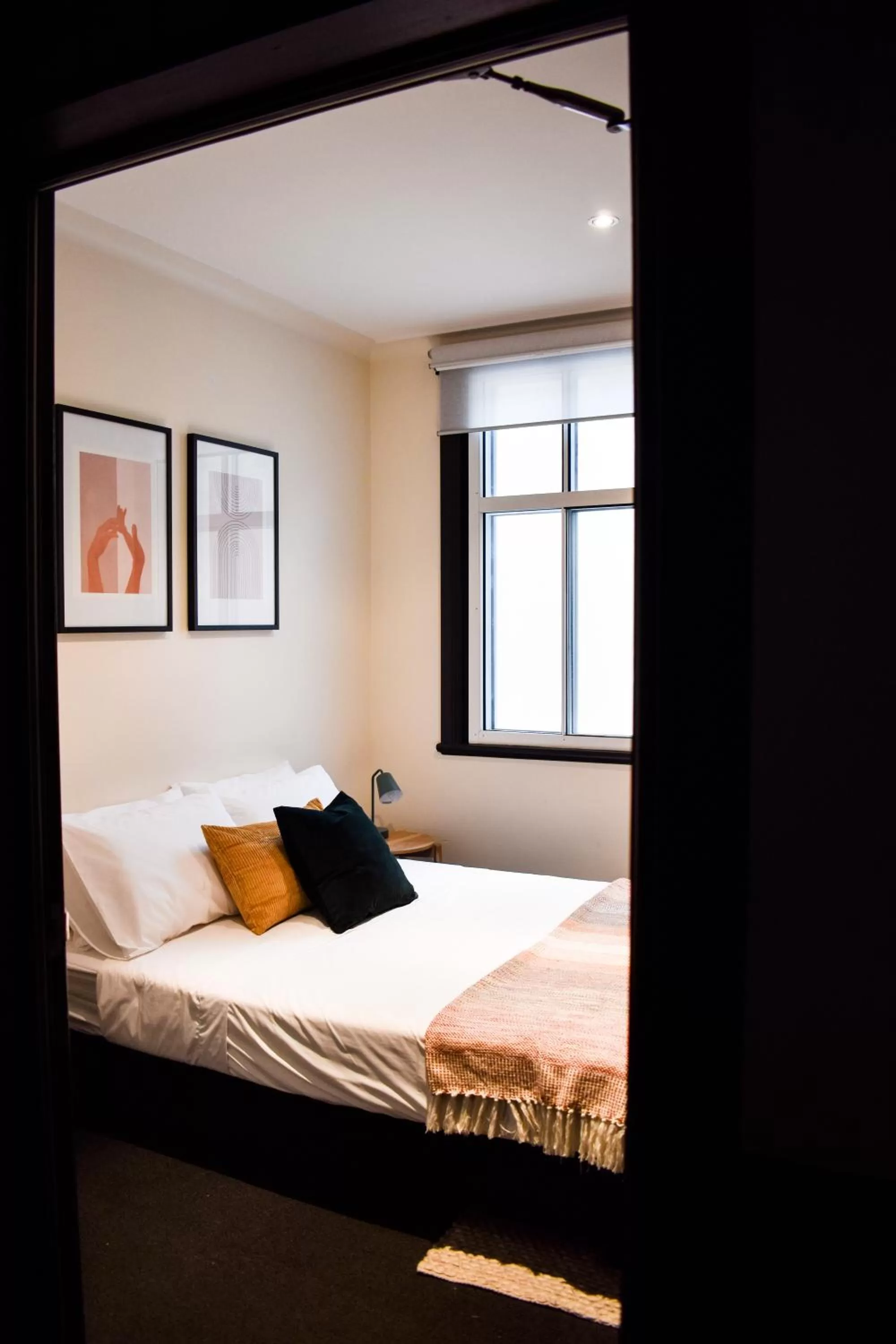 Bed in The Sherwood Hotel