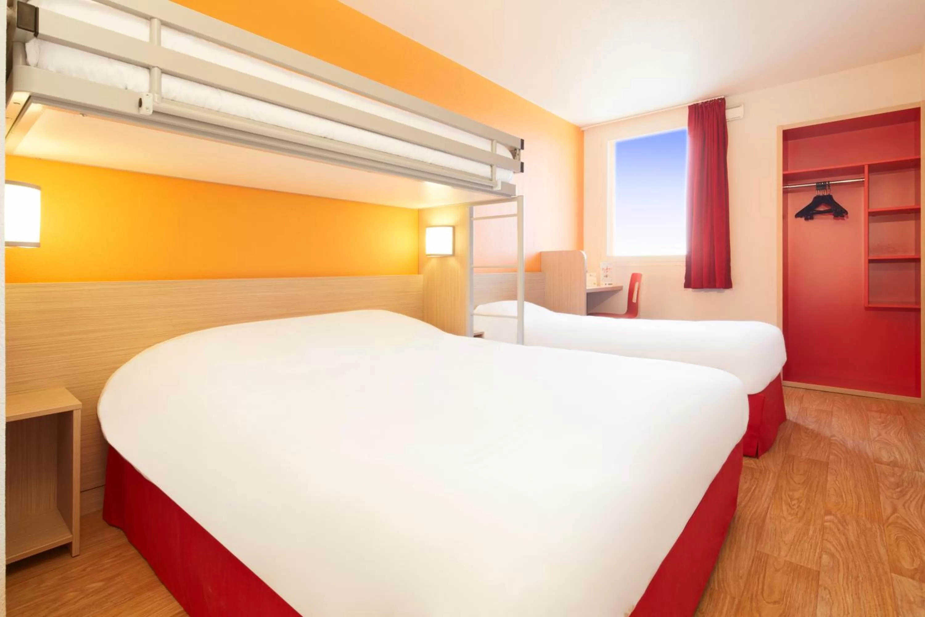 Bed in Premiere Classe Valence Nord - Saint Marcel Les Valence