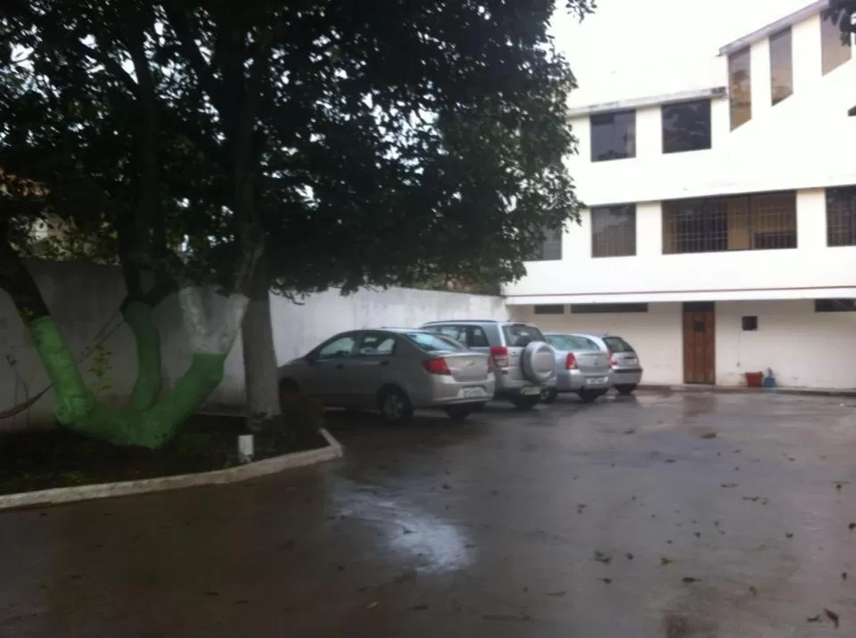 Property Building in Hostal Jora Continental