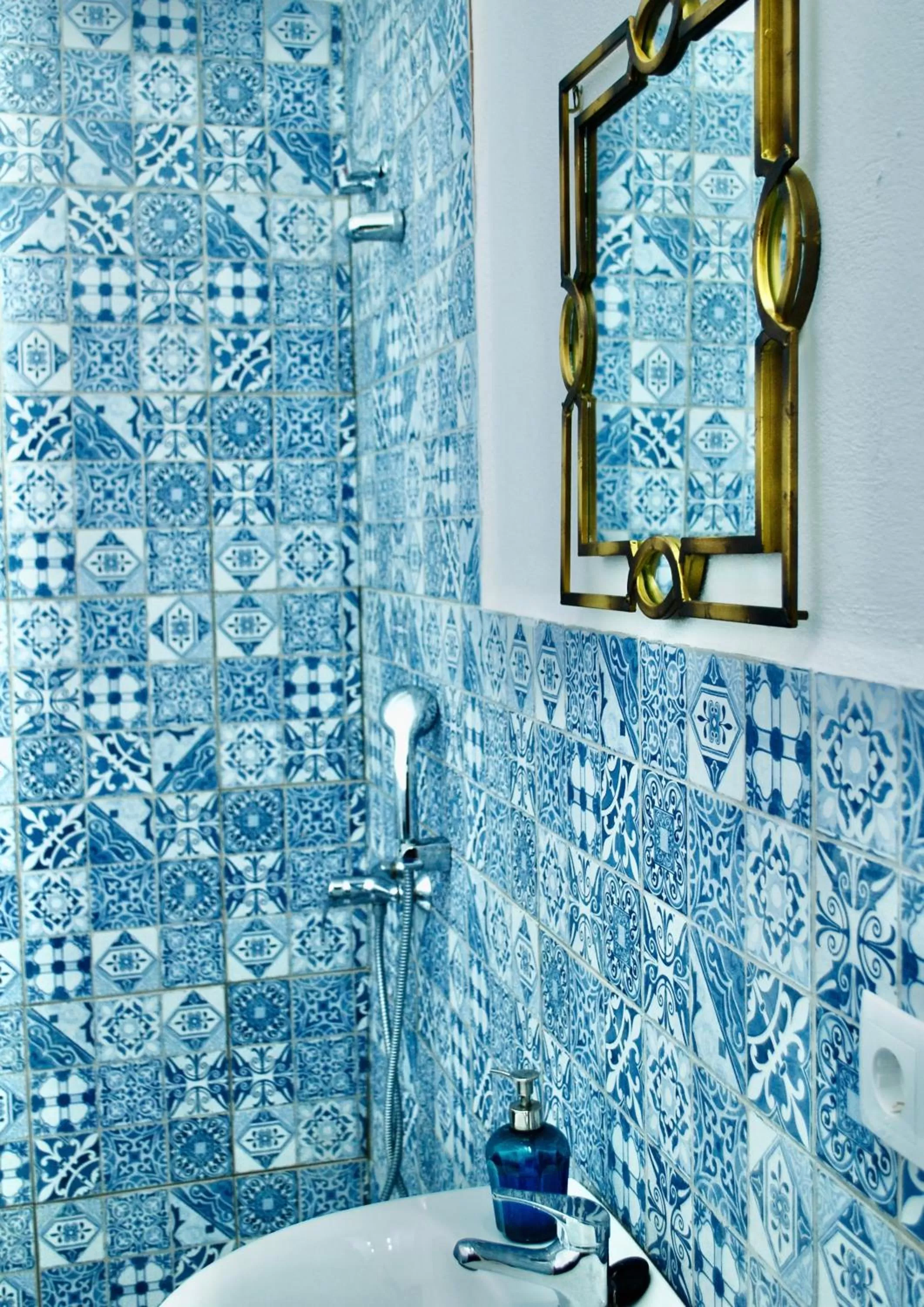 Bathroom in Backpacker Al-Katre