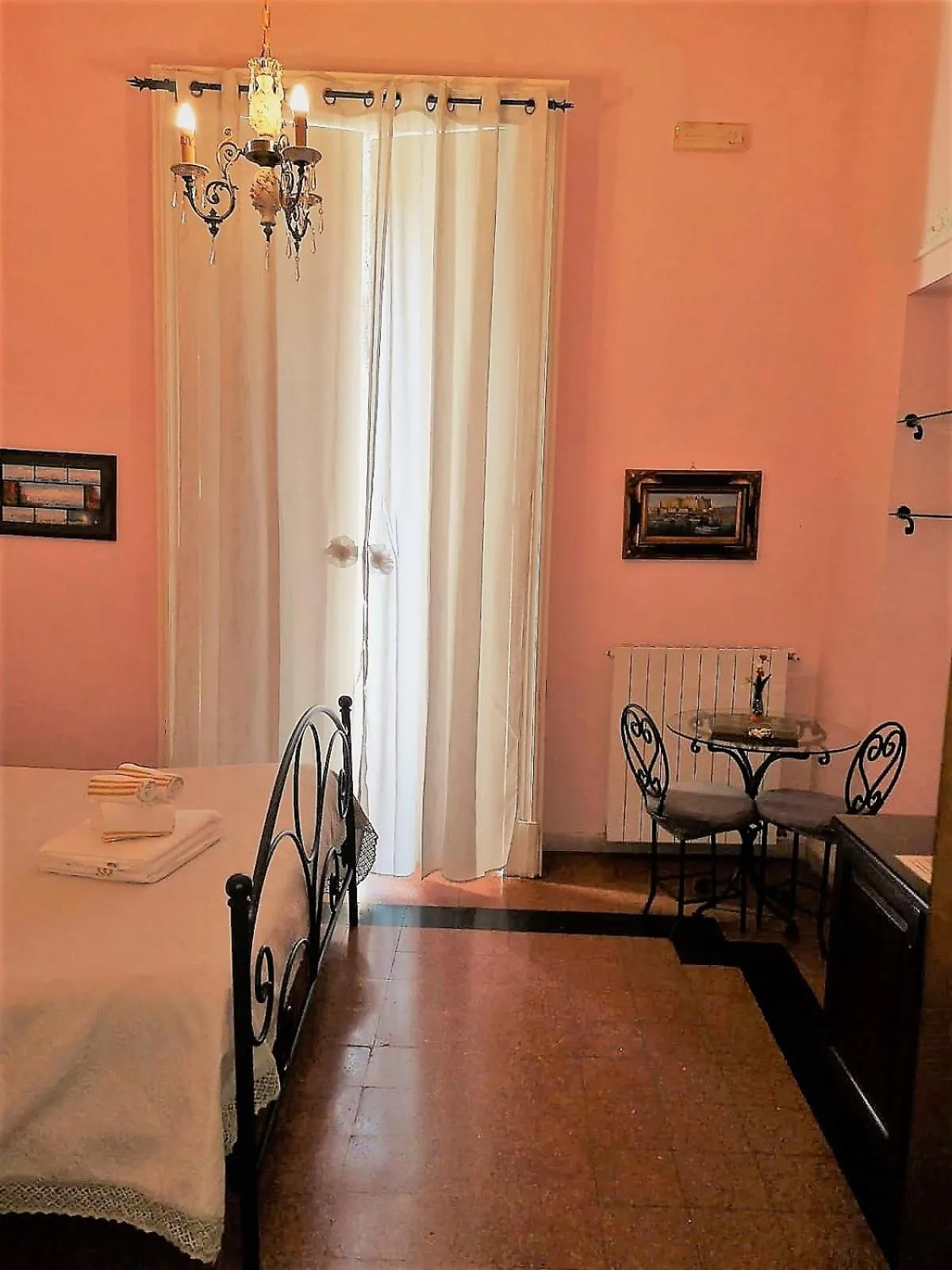Photo of the whole room, Bed in B&B Art Suite Principe Umberto