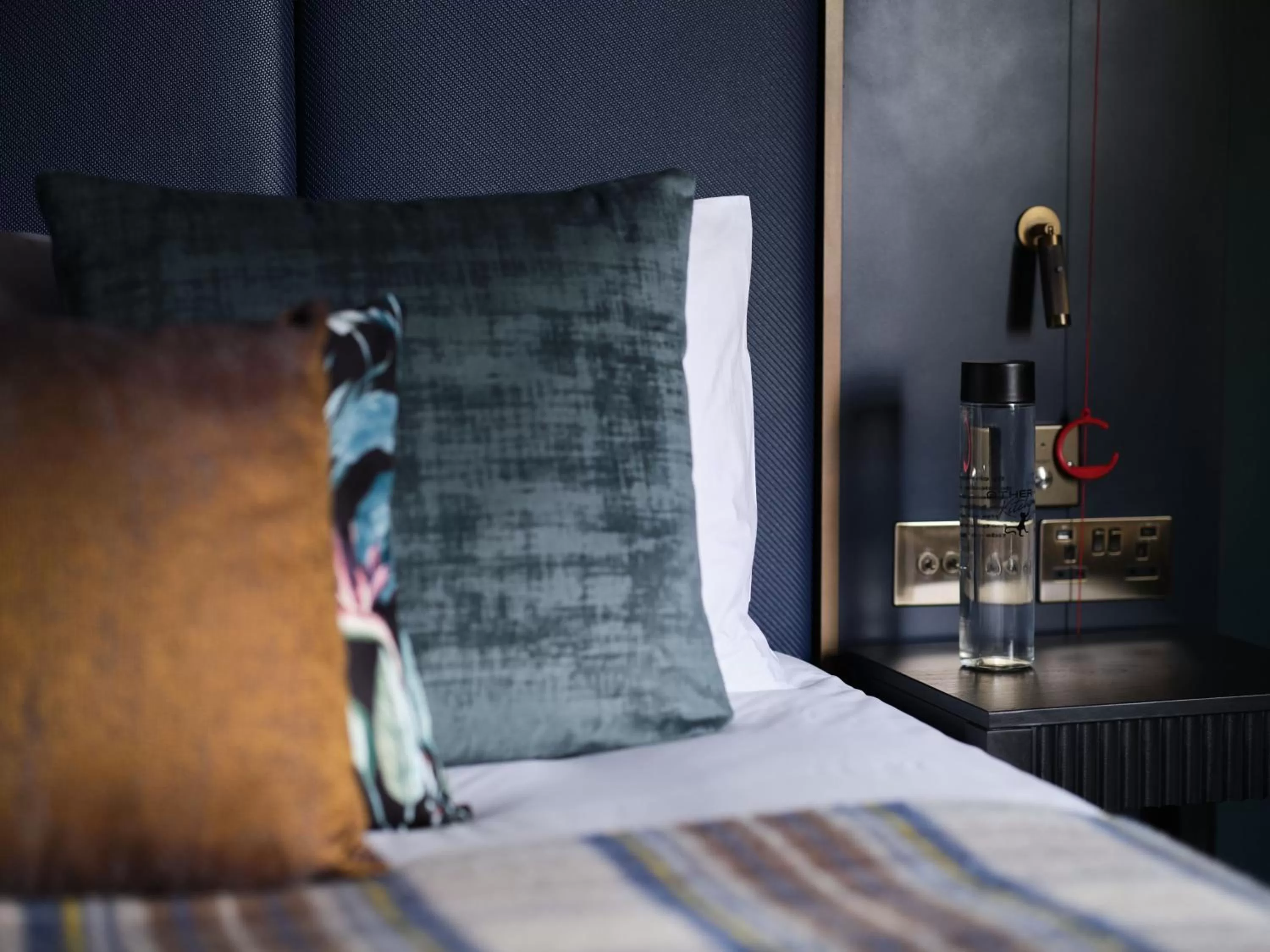 King Accessible in The Other House South Kensington