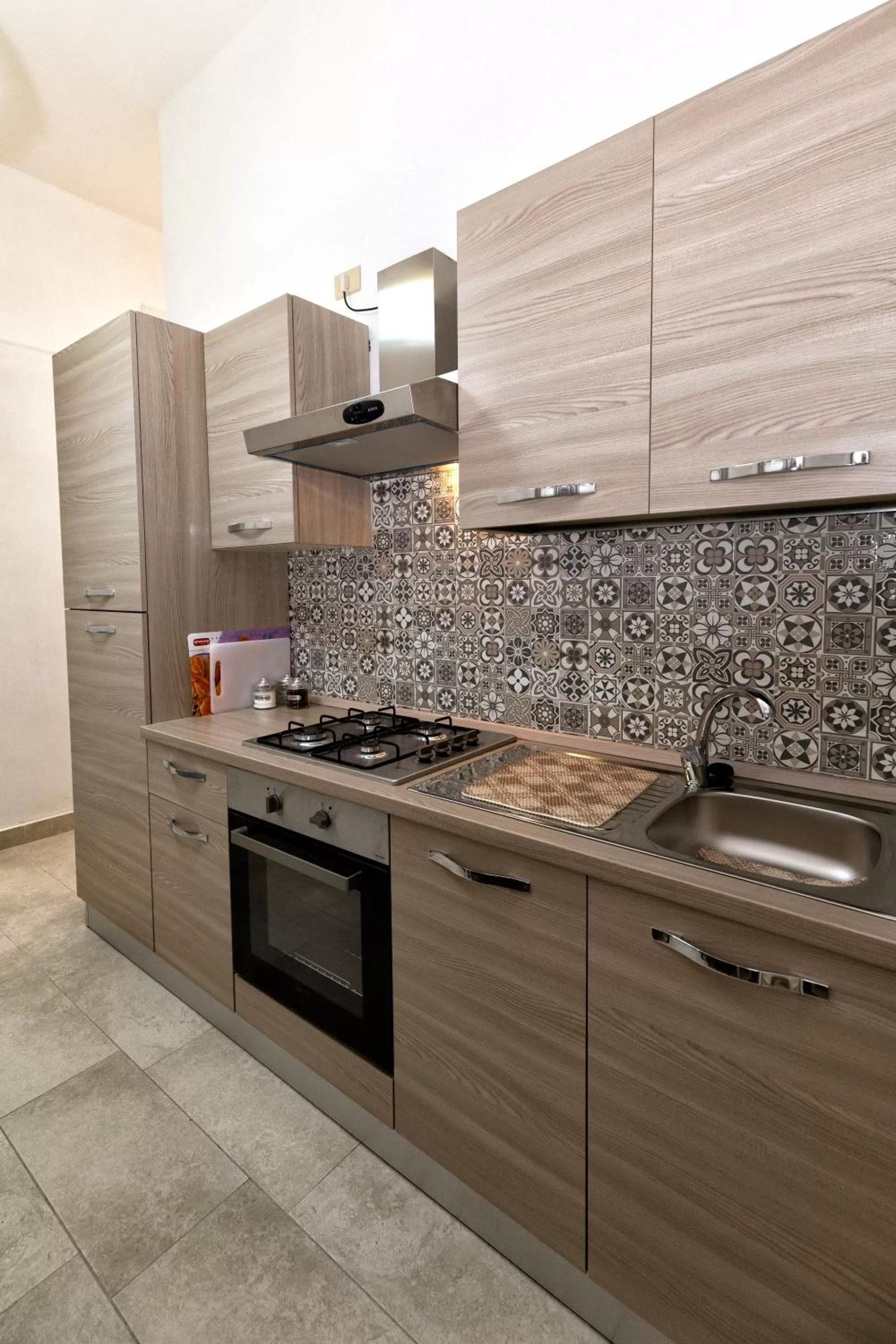 Kitchen/Kitchenette in GARDEN HOUSE: APARTMENTS AND ROOMS FOR HOLIDAYS