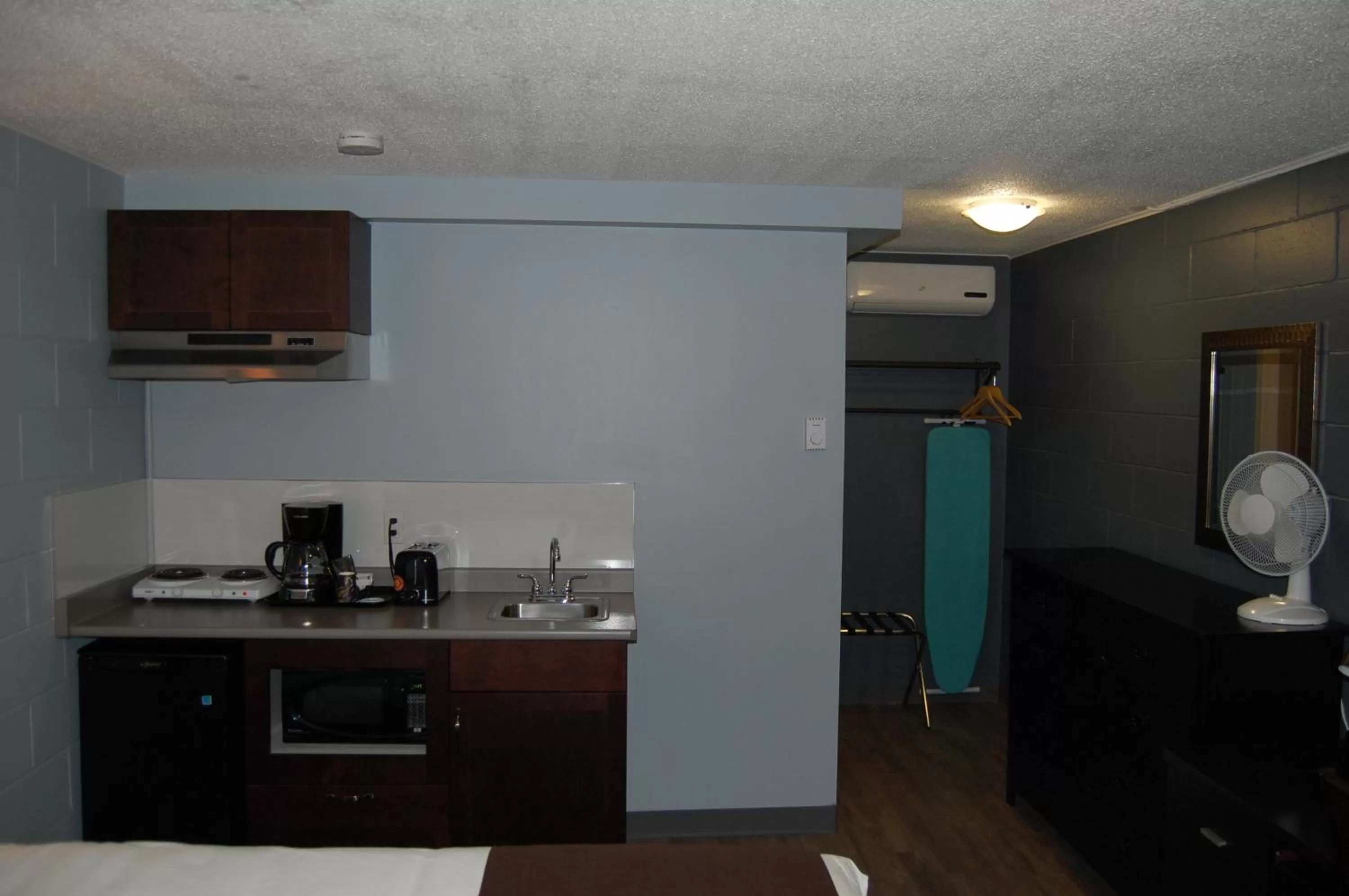 Decorative detail in Rest Inn