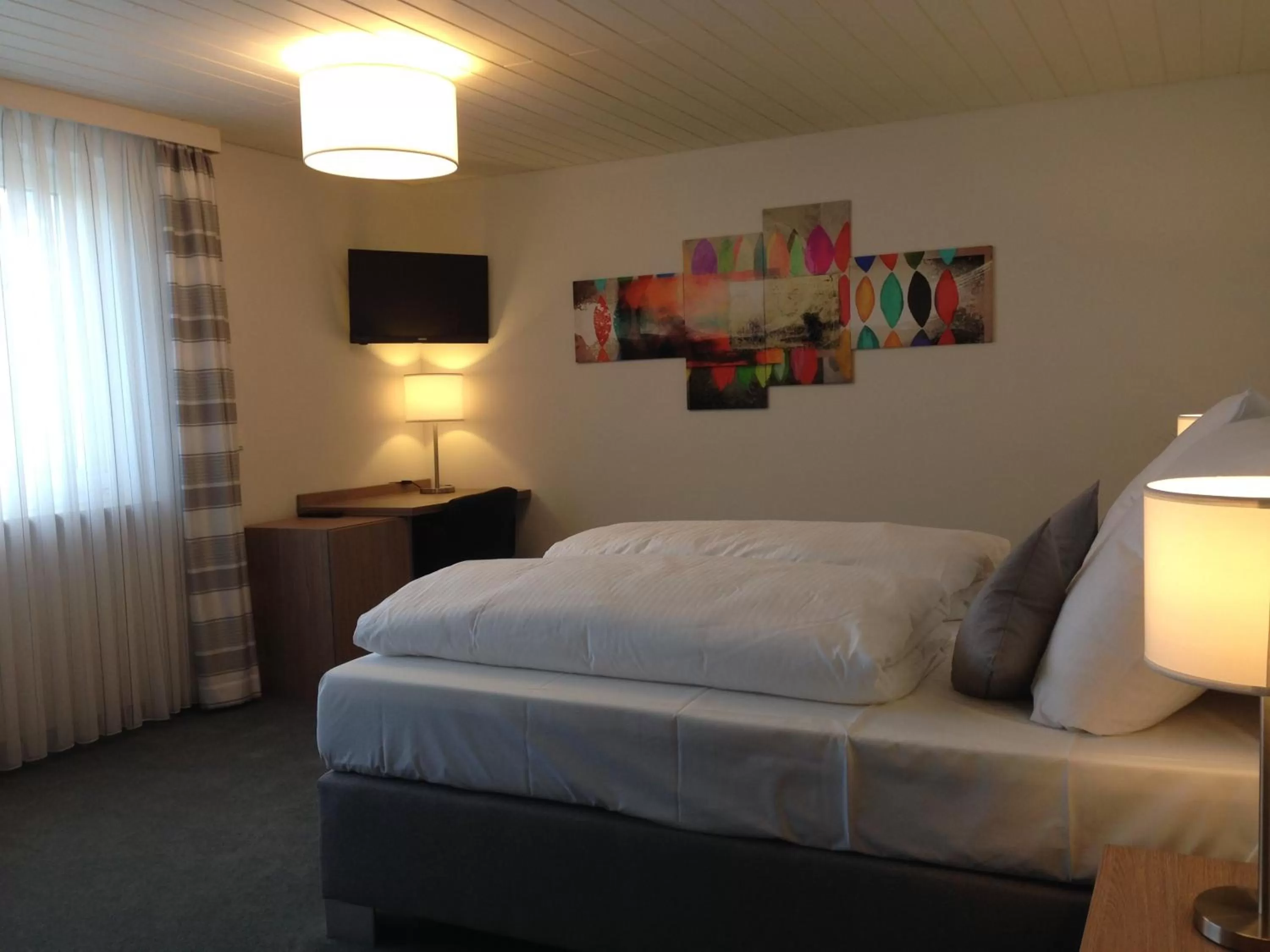 Staff, Bed in Tankbar's Hotelchen