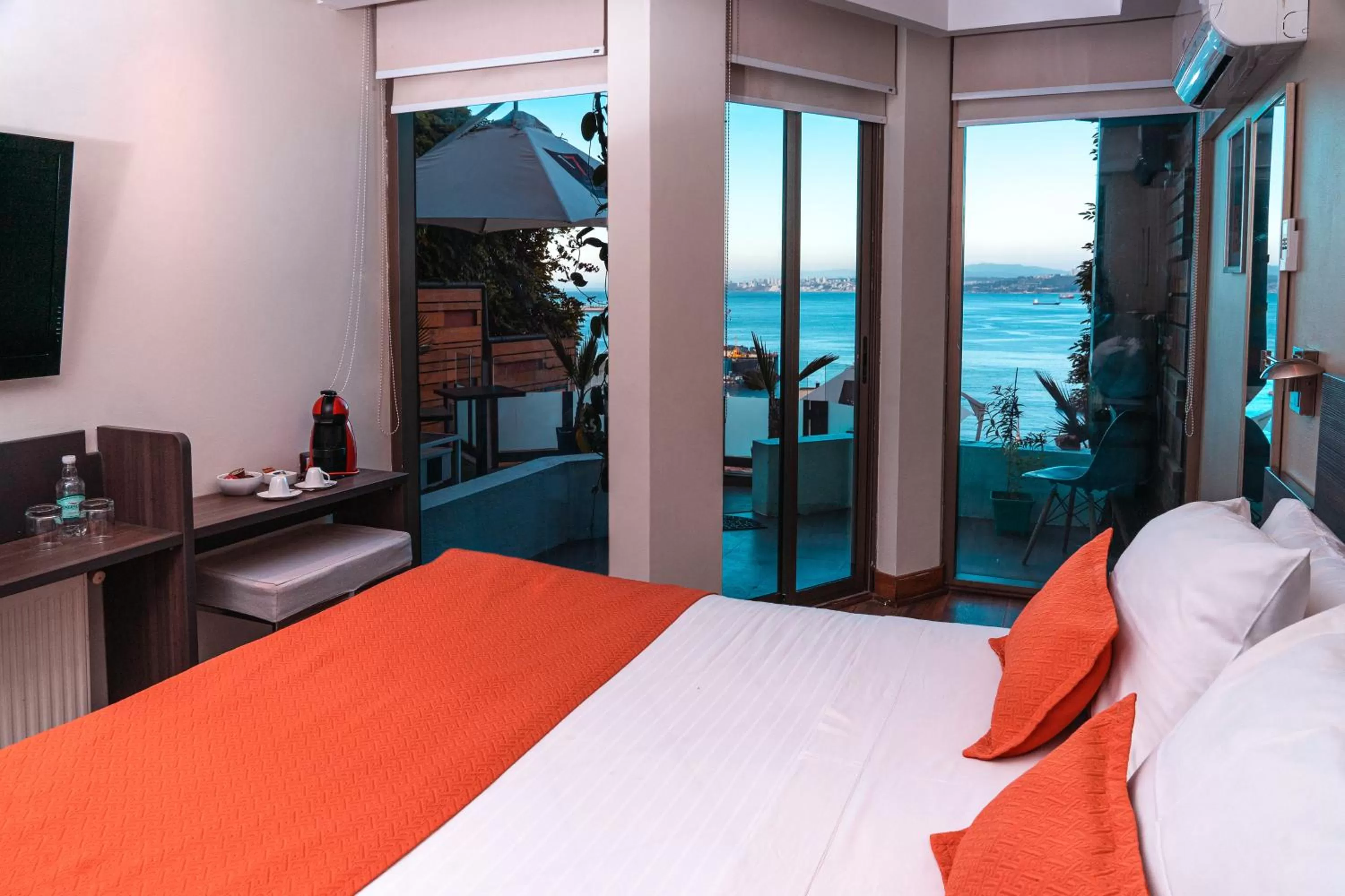 Photo of the whole room, Bed in Hotel Boutique 17