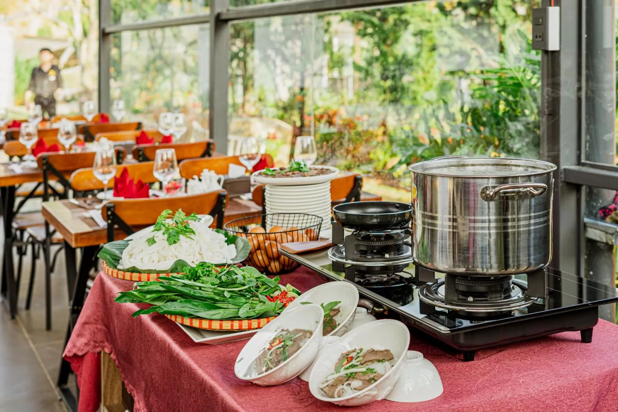 Food and drinks in GREENECO DA LAT HOTEL - Khách sạn Green Eco Đà Lạt