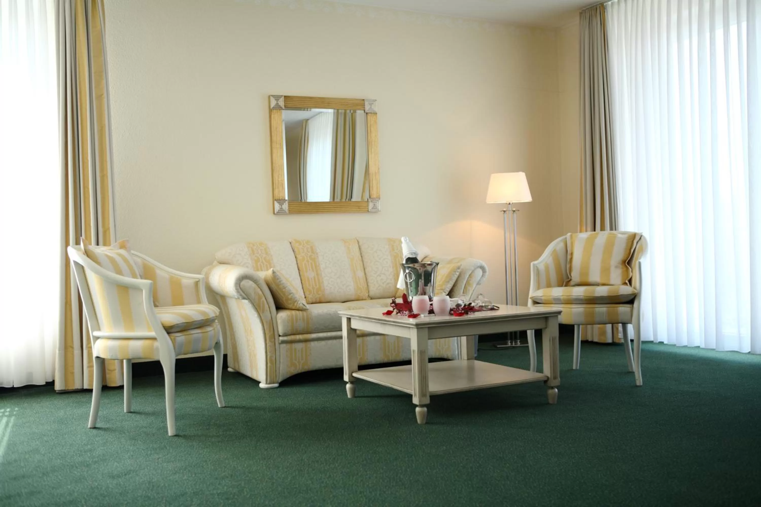 Living room in Maifeld Sport- und Tagungshotel