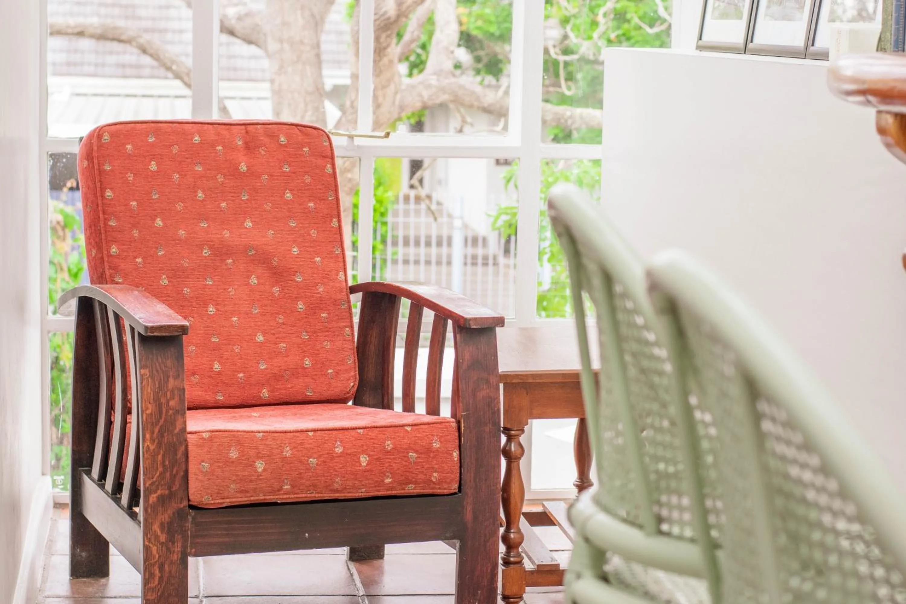 Seating area in Rozenburg Guest House