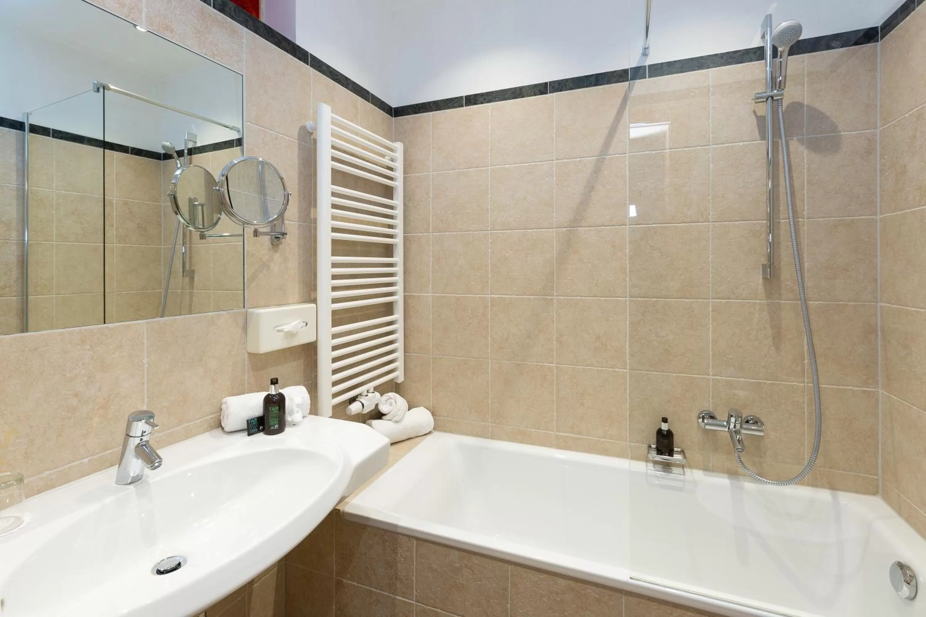 Bathroom in Hotel Hirsch