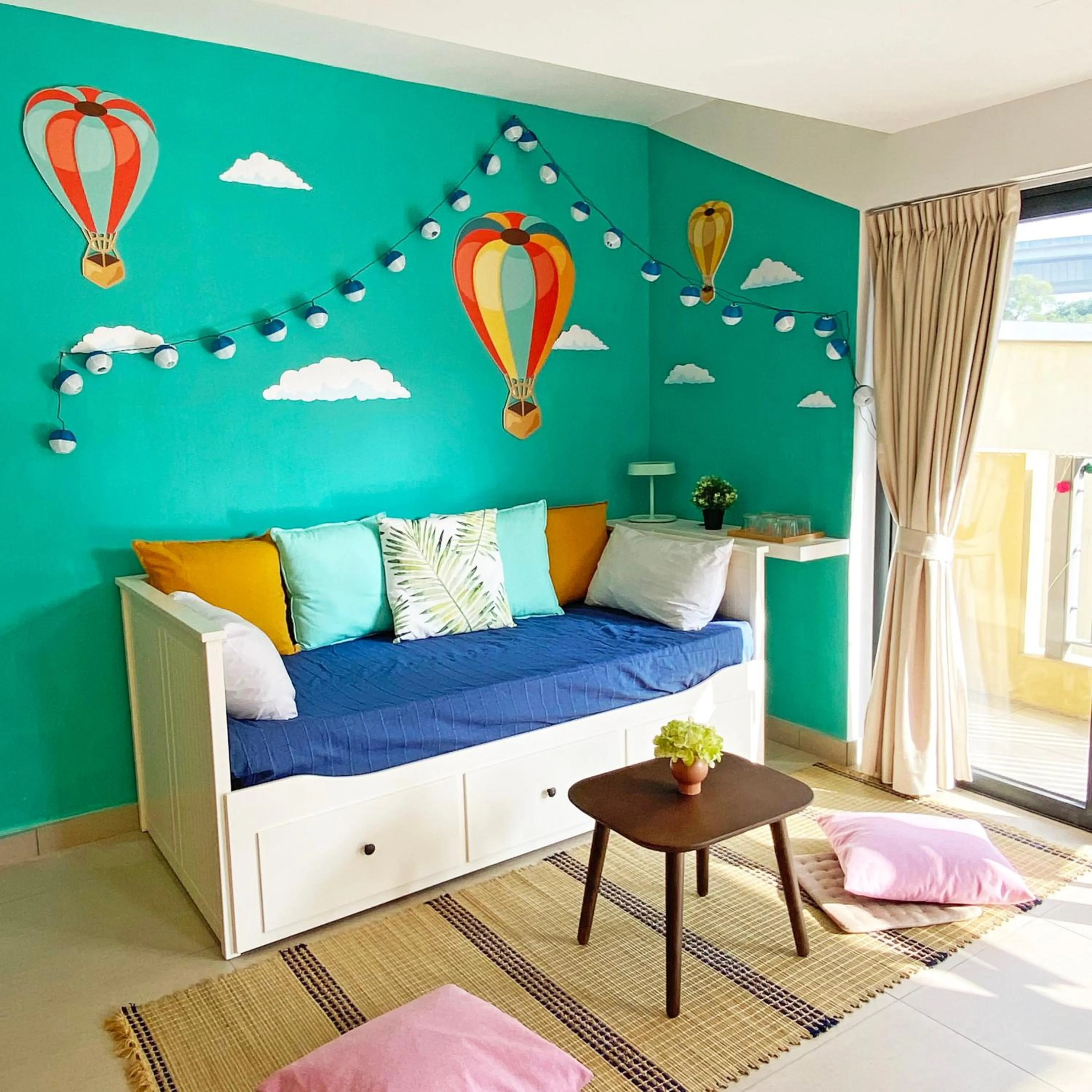 Living room, Bed in Solar Villas