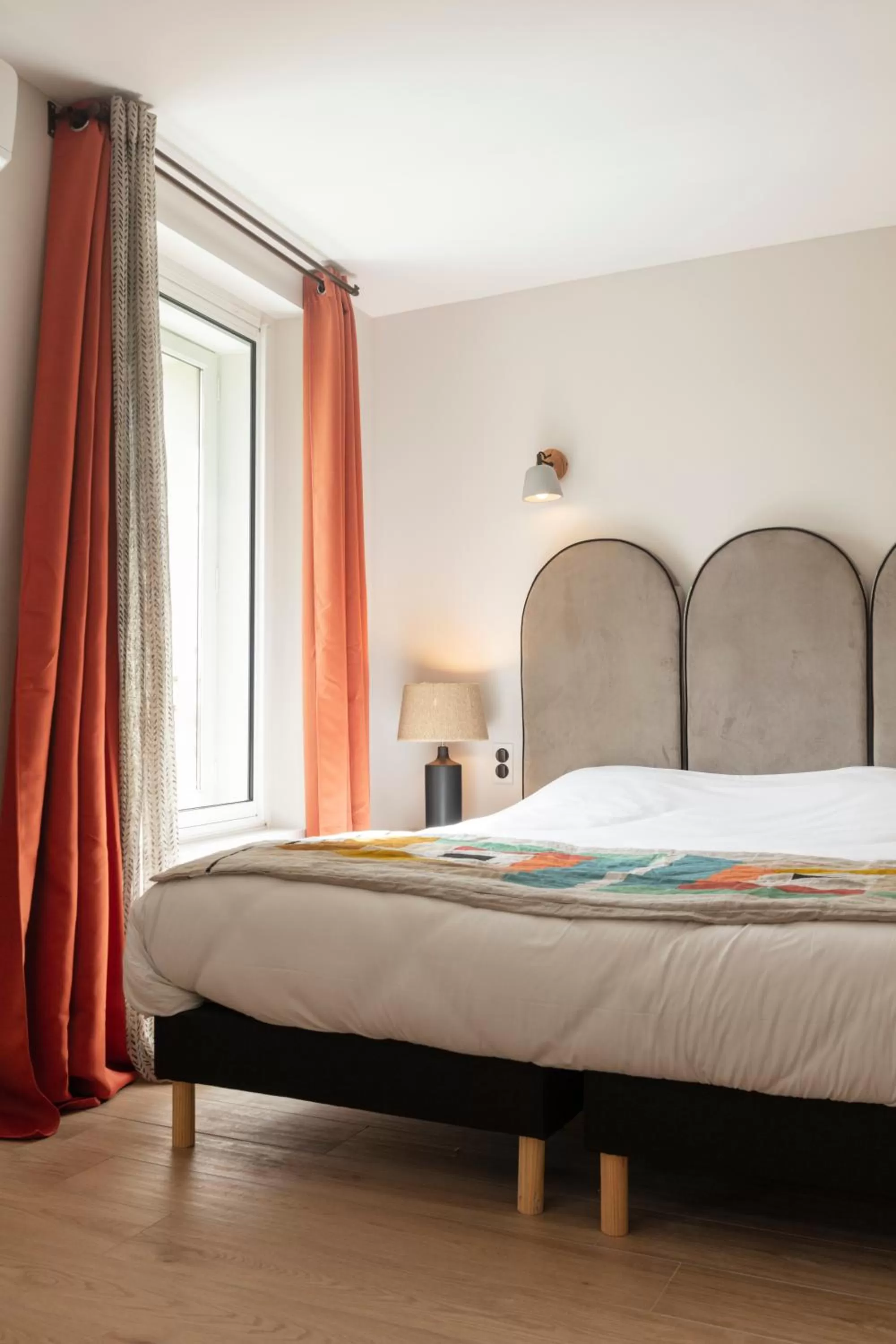 Bed in Hôtel l'Arena