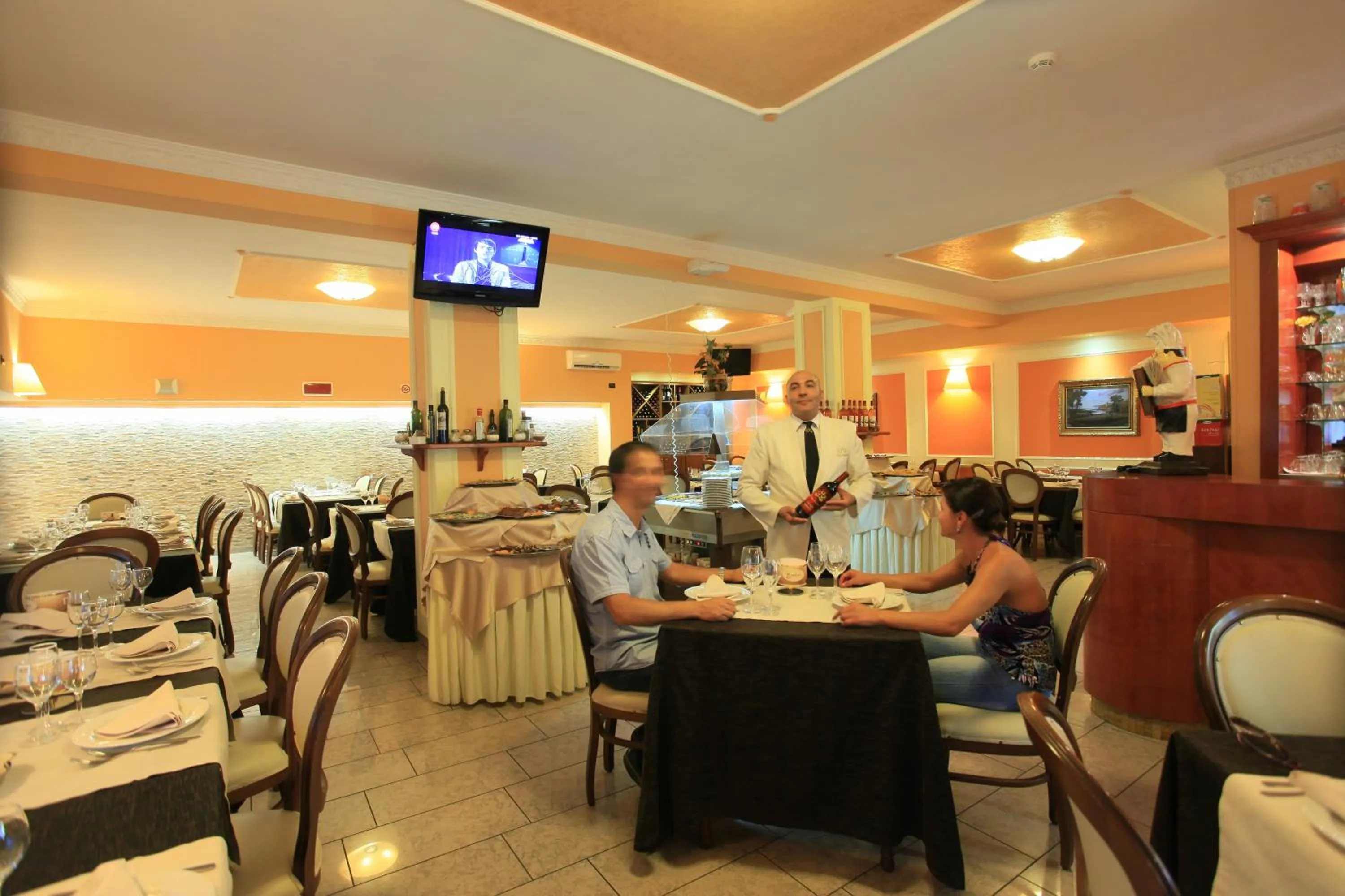 Restaurant/places to eat in Balconata 2.0 Banqueting & Accommodations