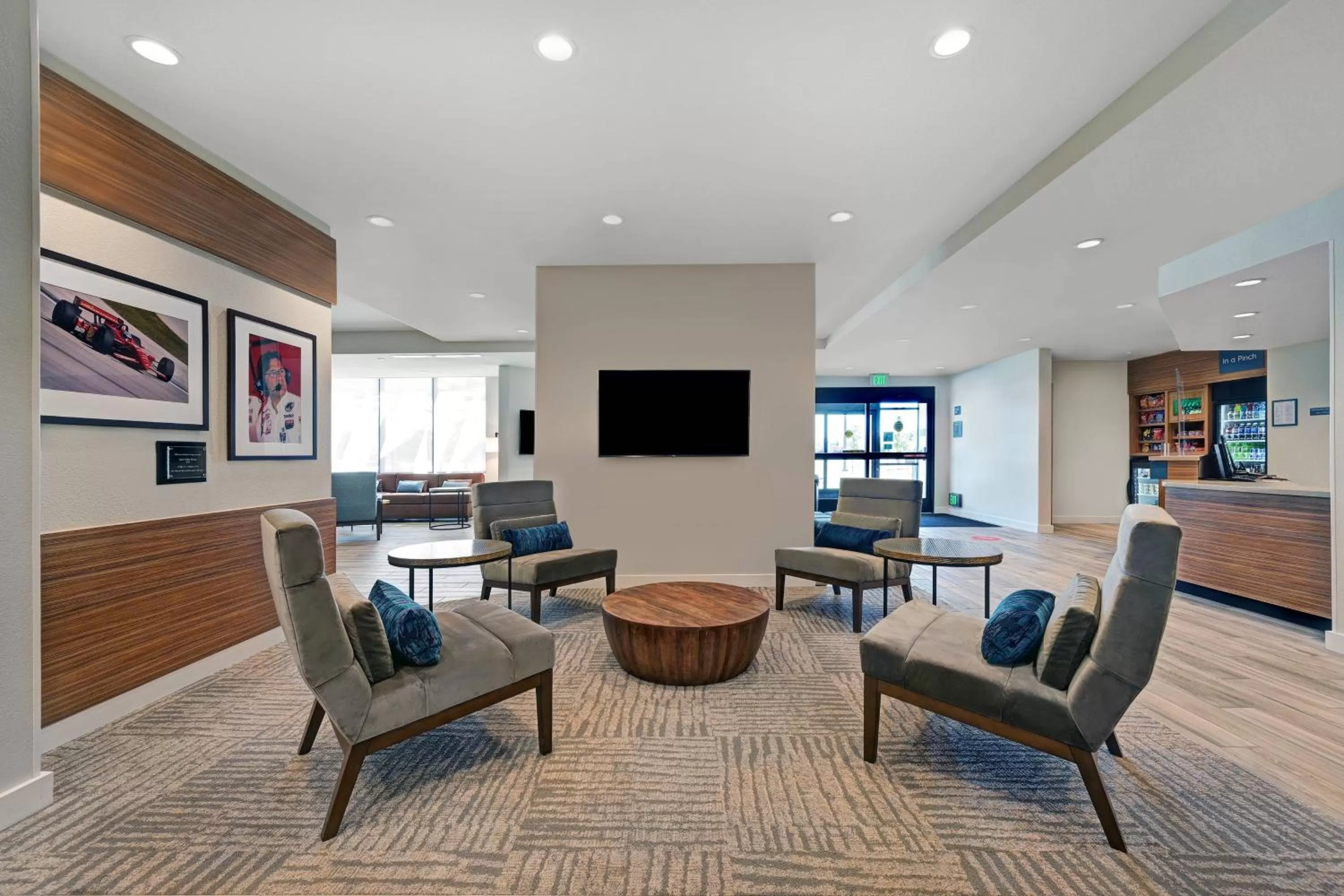 Lobby or reception in TownePlace Suites Sacramento Airport Natomas