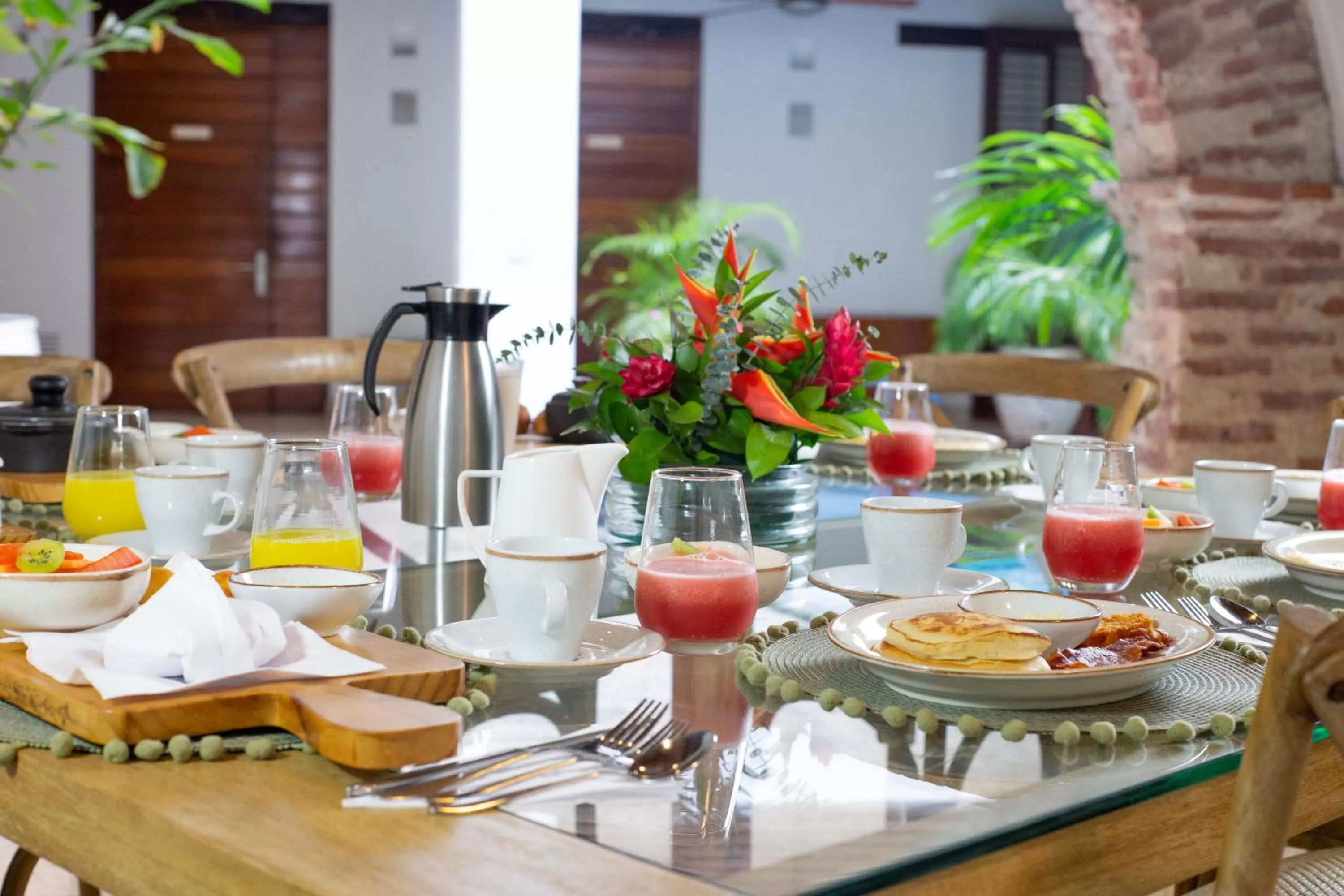 Breakfast in Casa Claver Loft Boutique Hotel
