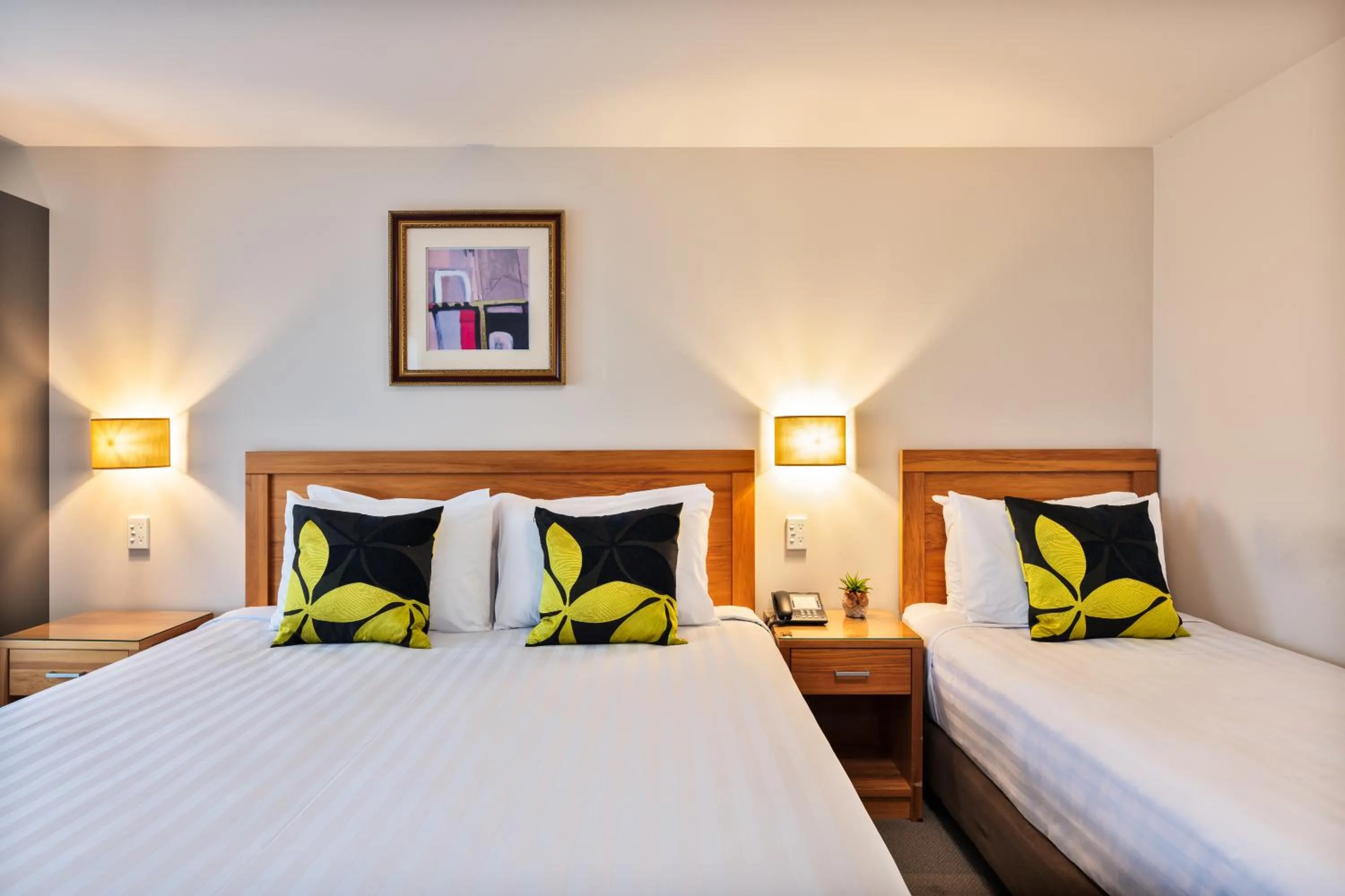 Bed in Alexander Inn