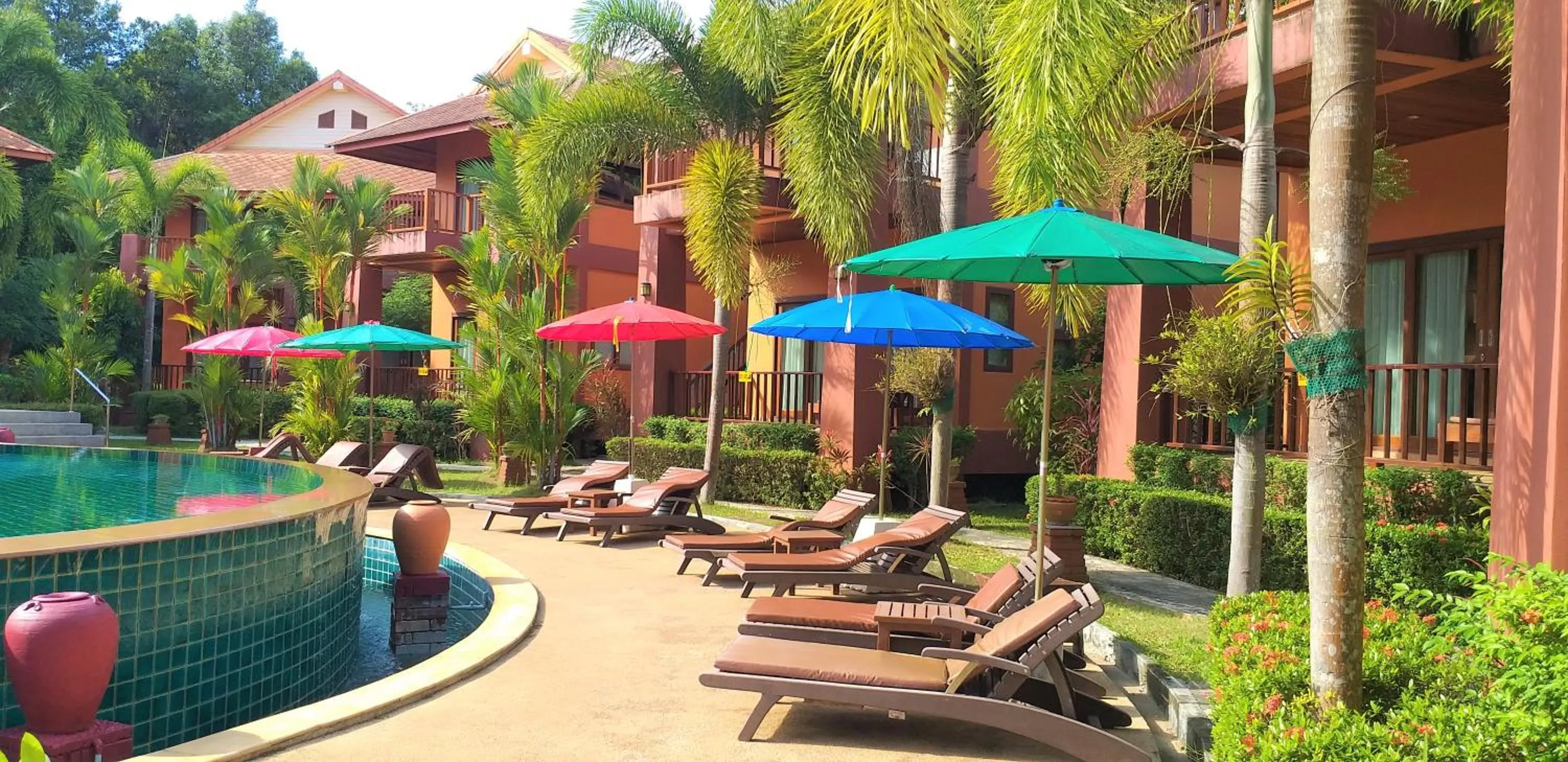 sunbed in Andamanee Boutique Resort Aonang Krabi - Free Beach Shuttle