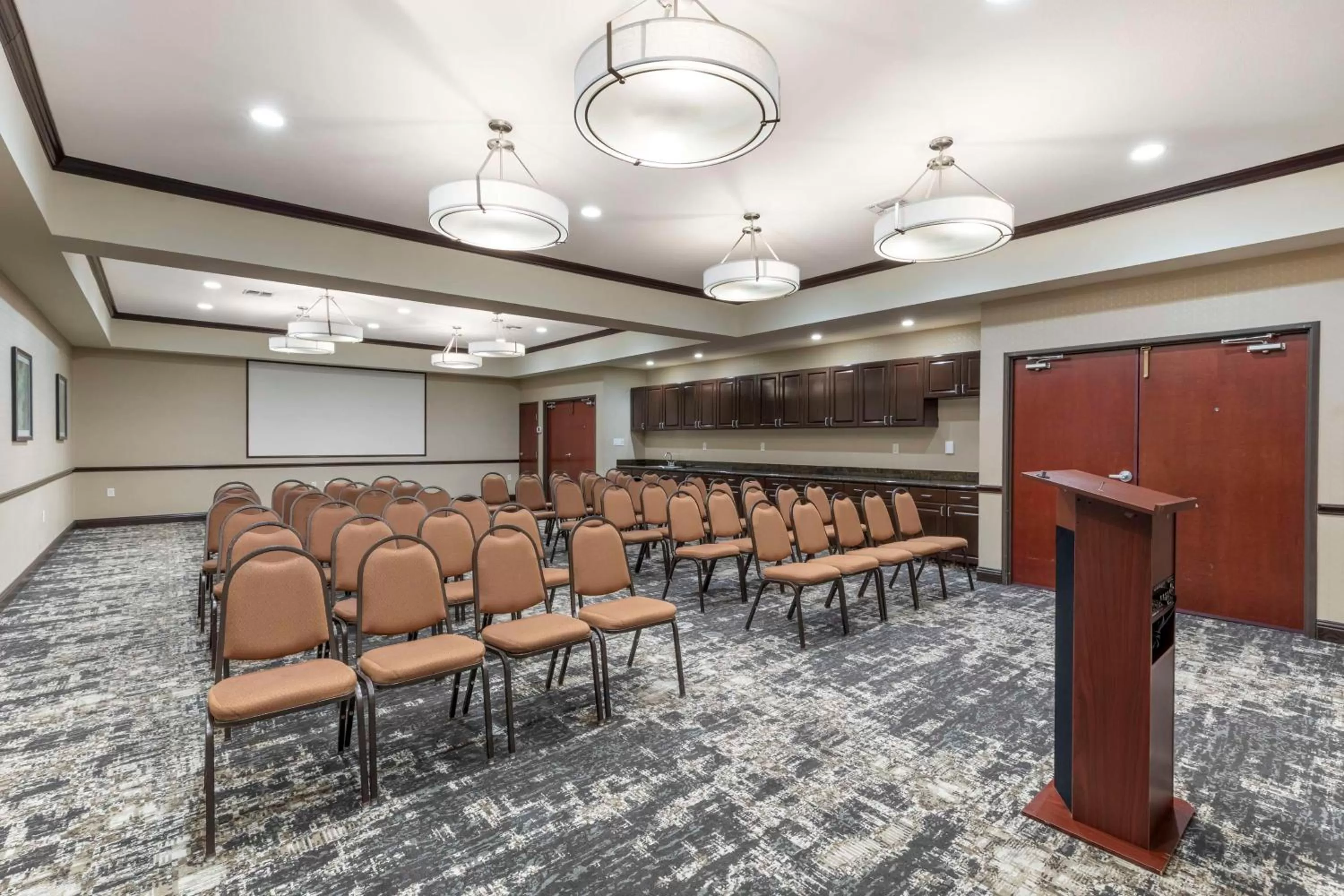 Meeting/conference room in Best Western Plus Duncanville Dallas
