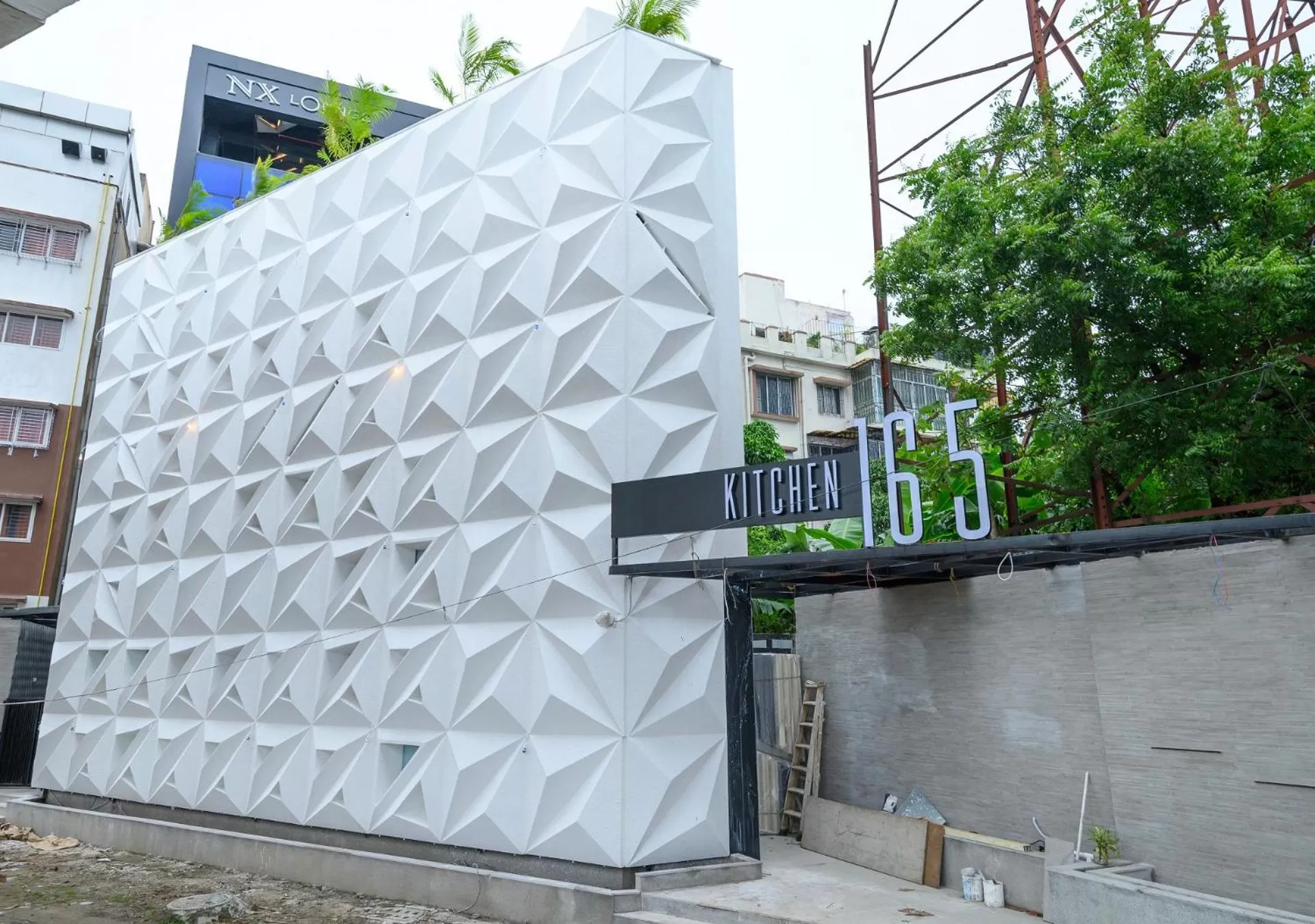 Facade/entrance in NX HOTEL