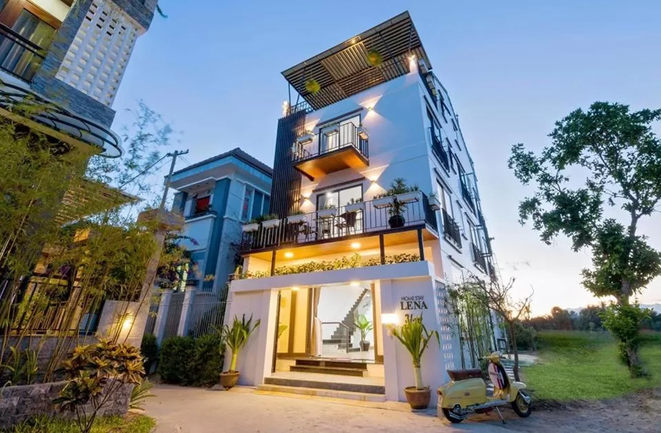 Facade/entrance, Property Building in LENA HOMESTAY