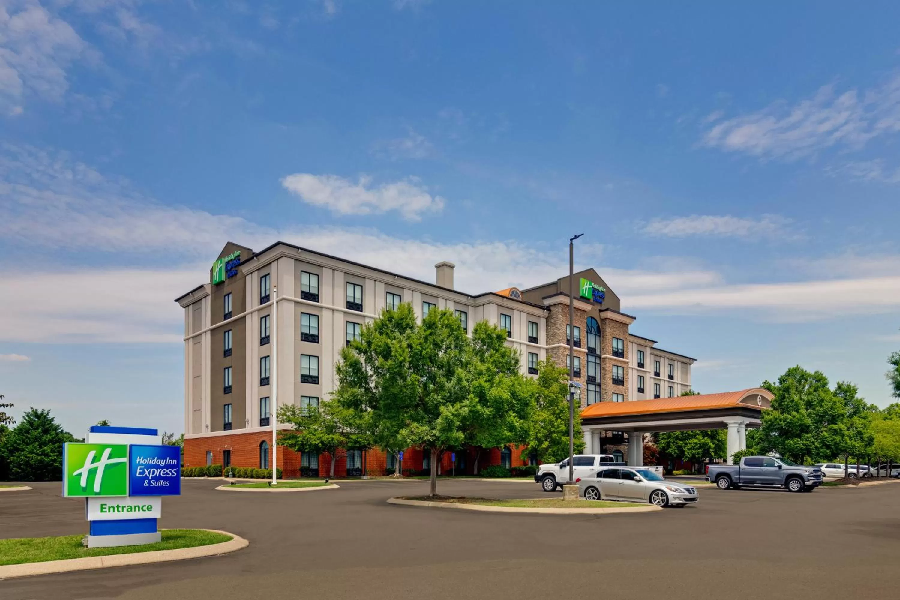 Property building in Holiday Inn Express Nashville-Opryland by IHG