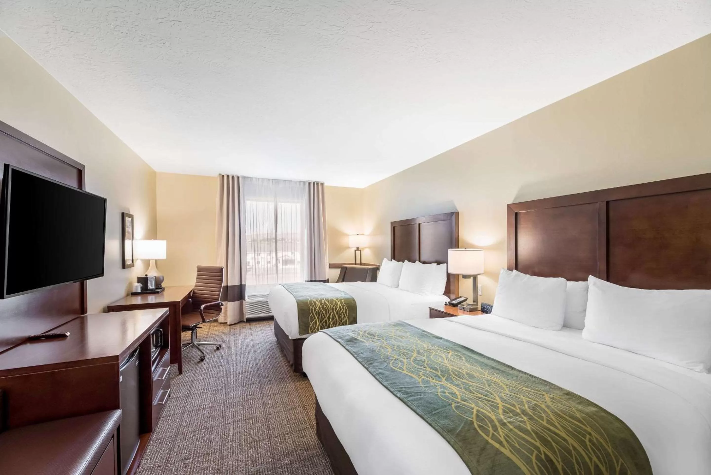 Photo of the whole room, Bed in Comfort Inn & Suites Zion Park Area