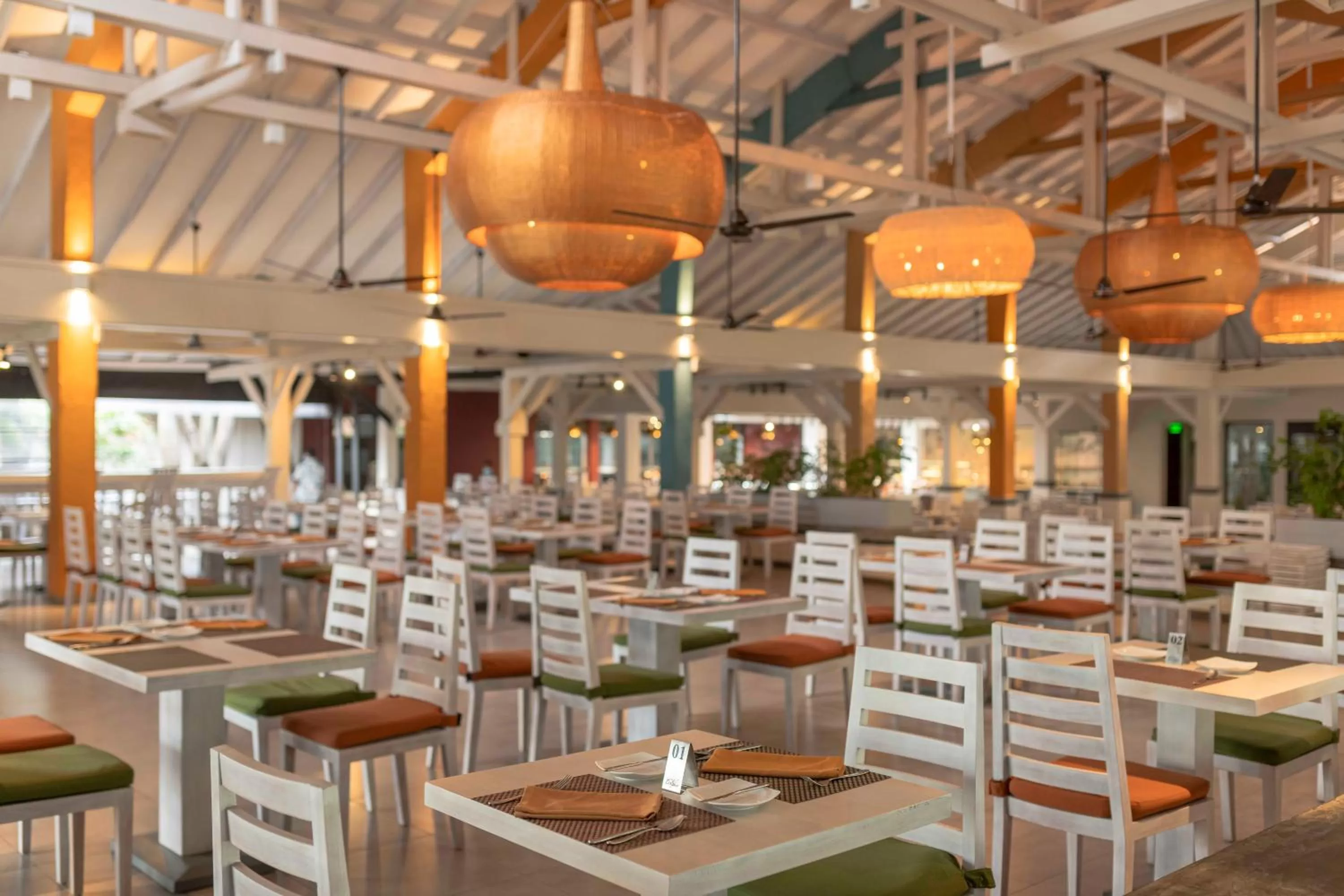 Restaurant/places to eat in Club Hotel Dolphin