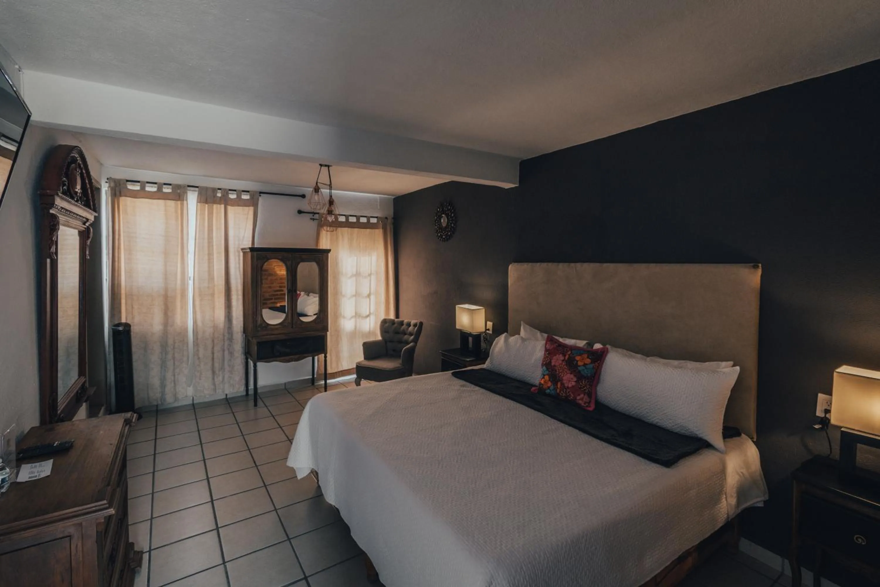 Photo of the whole room in Hotel Casa Santamaría