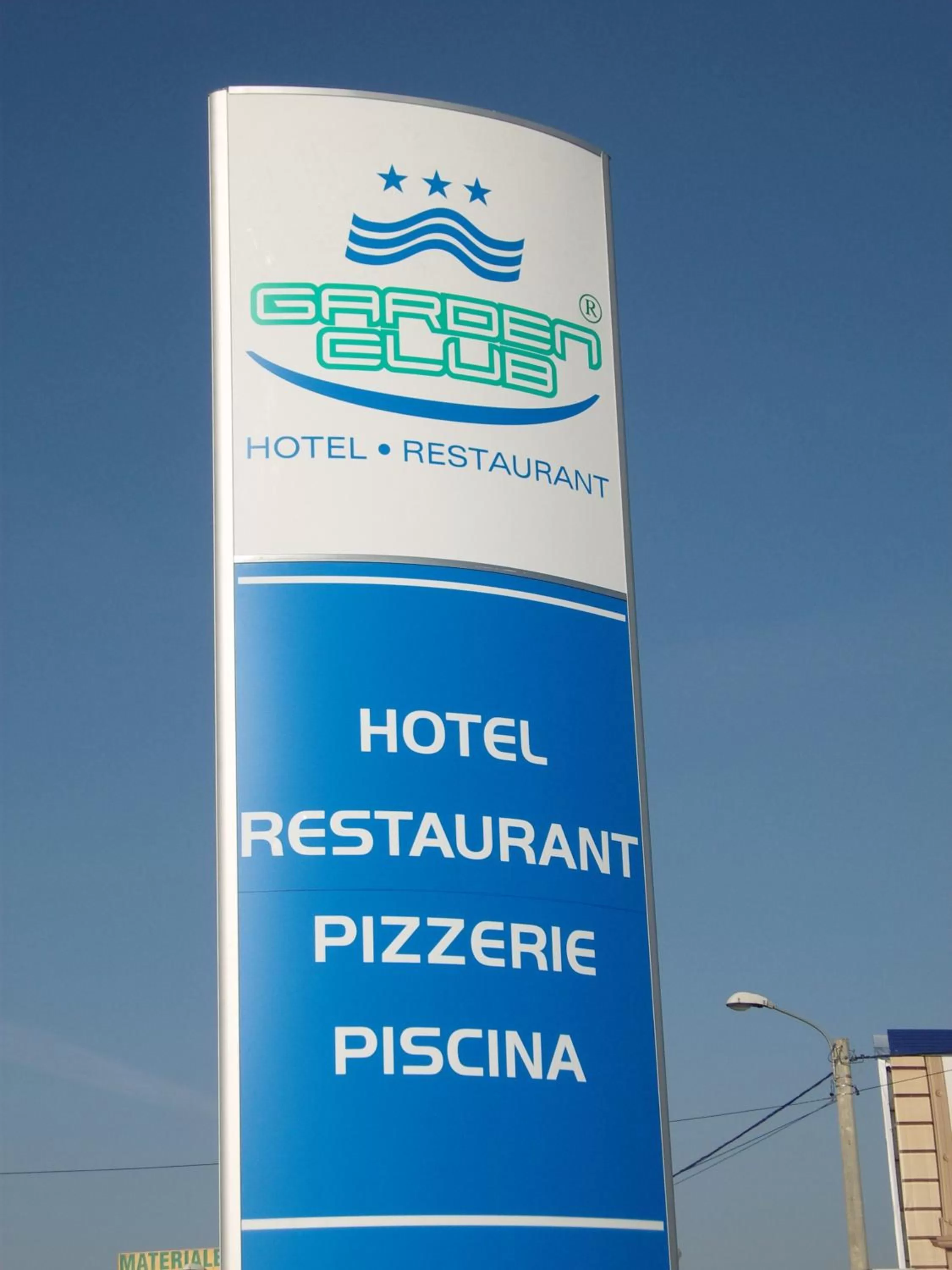 Logo/Certificate/Sign in Hotel Garden Club