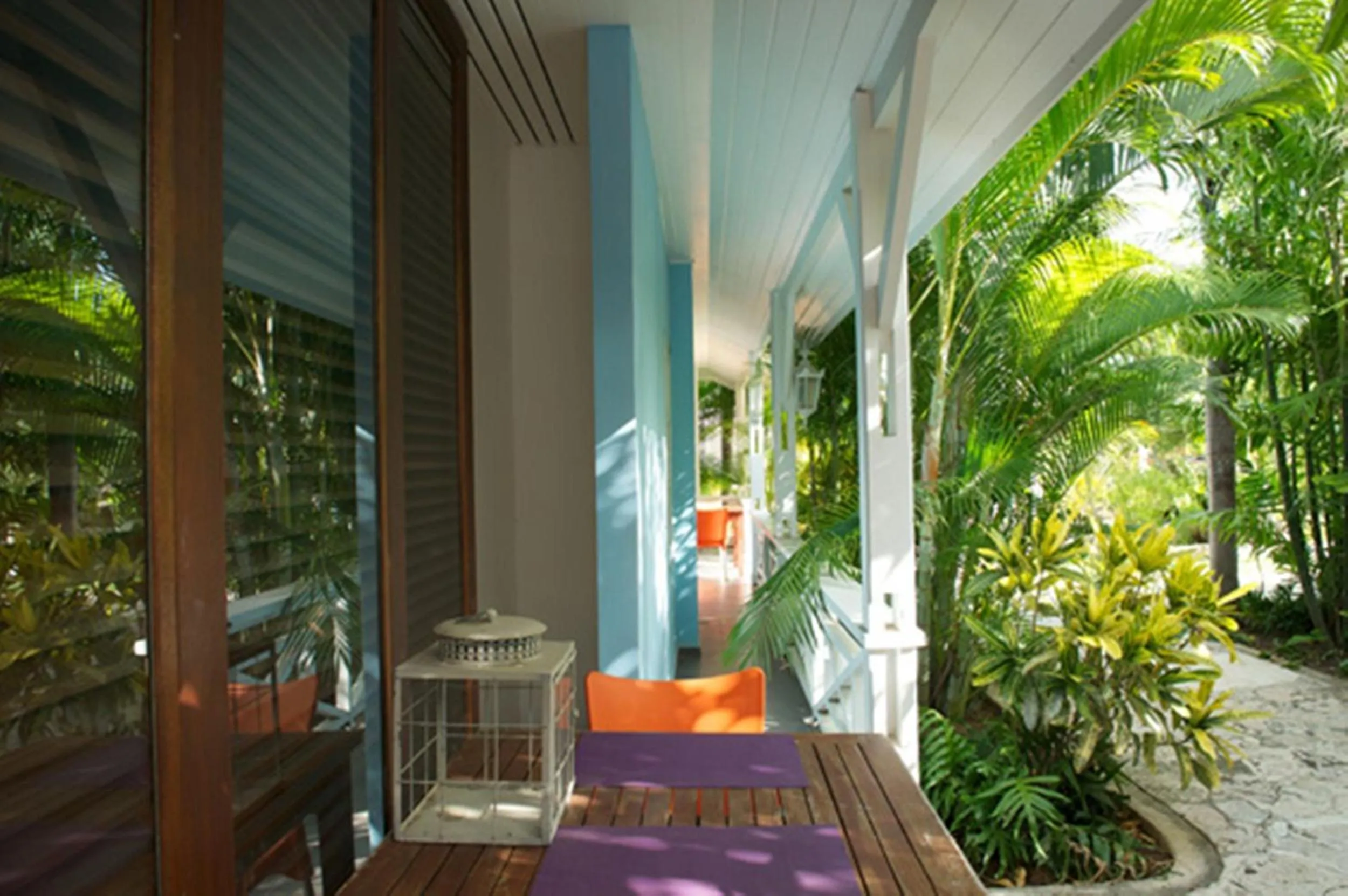 Decorative detail in Trupial Hotel & Casino