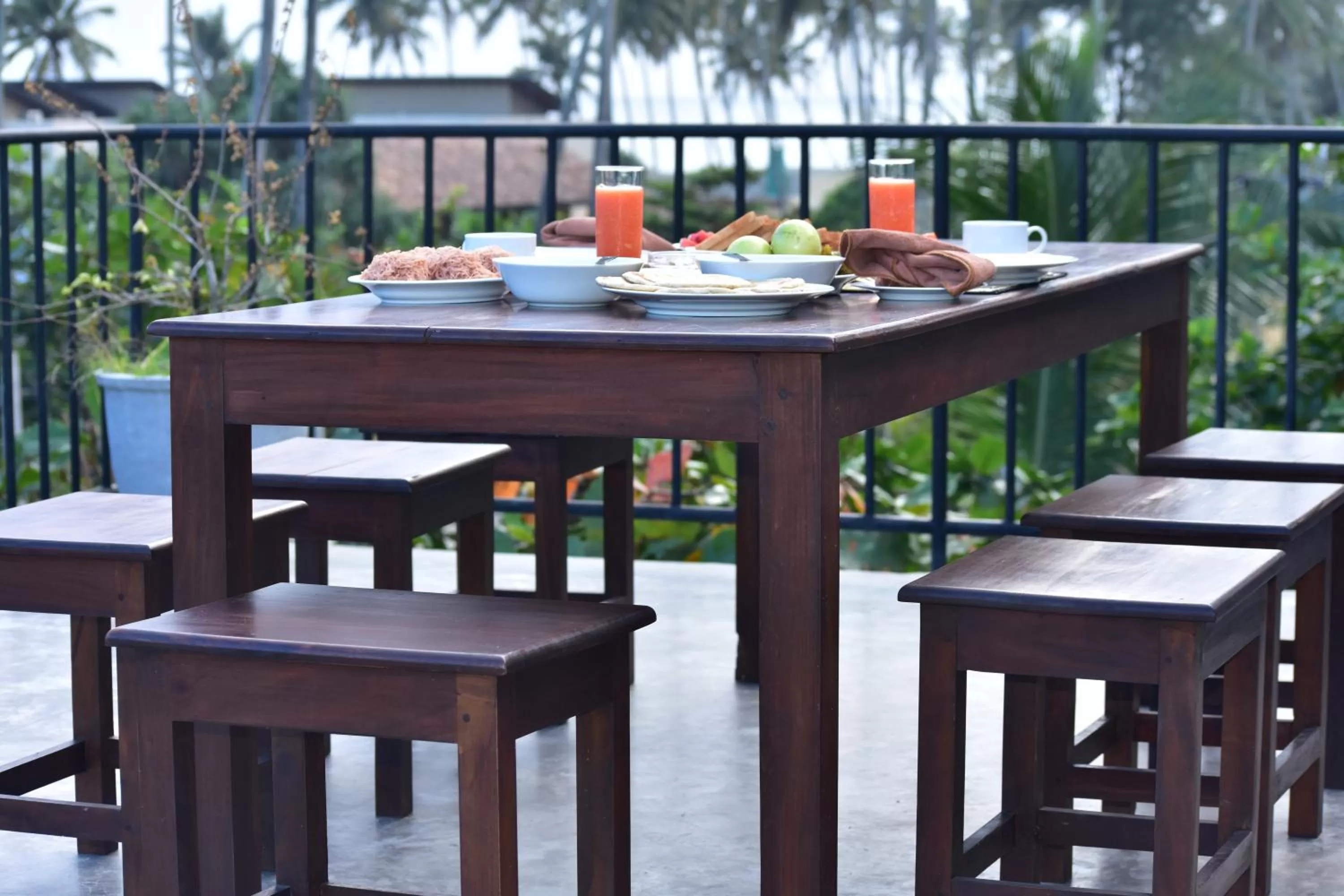 Dining area in Green Almond Hotel