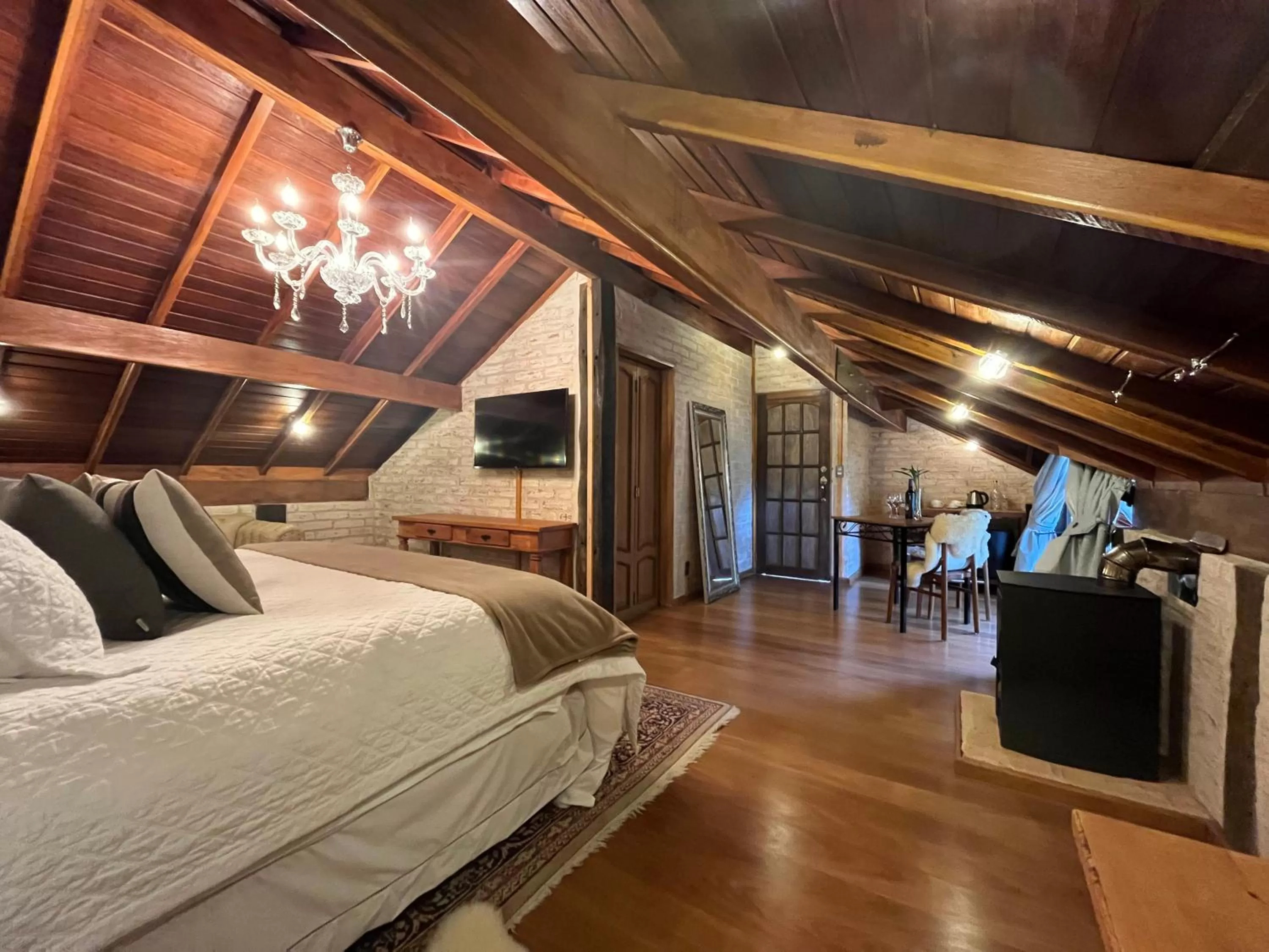 Photo of the whole room, Bed in Pousada Dona Bendita