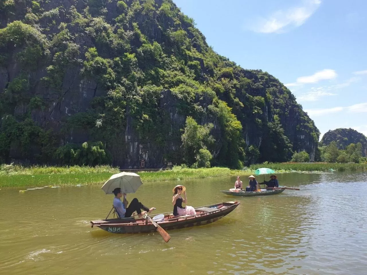 Natural landscape in Tam Coc Full House Homestay