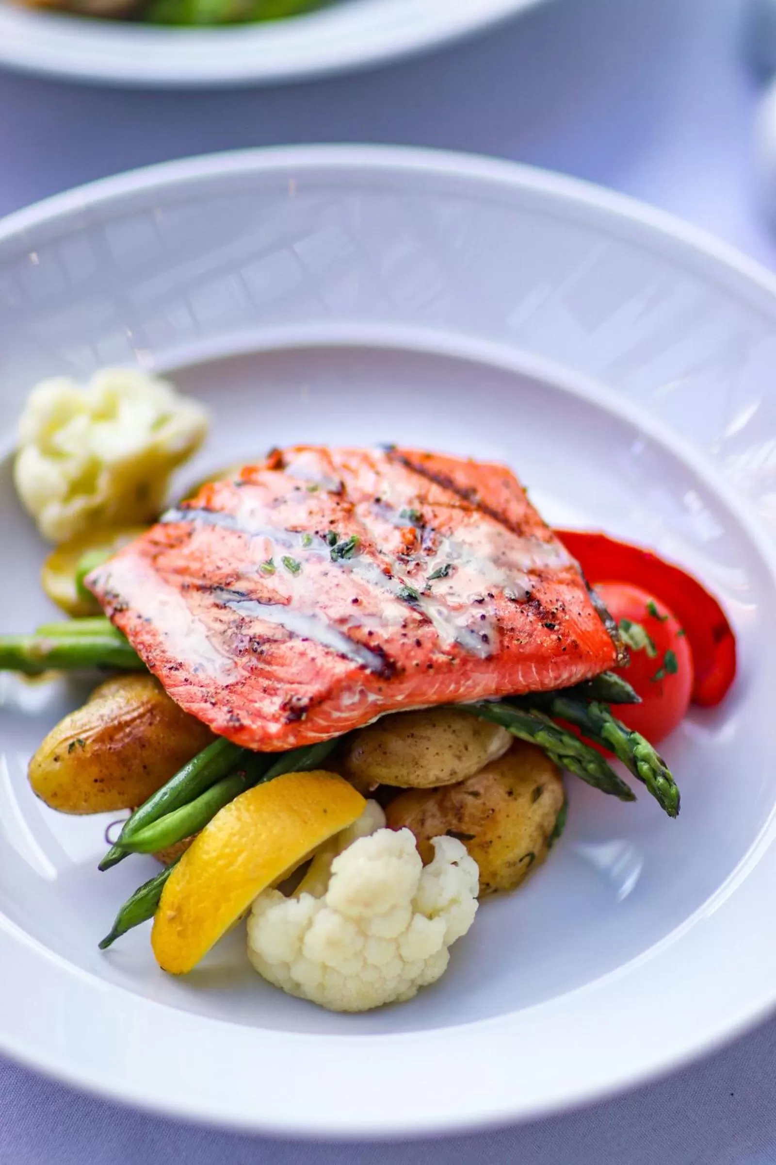 Restaurant/places to eat in Pinnacle Hotel Harbourfront