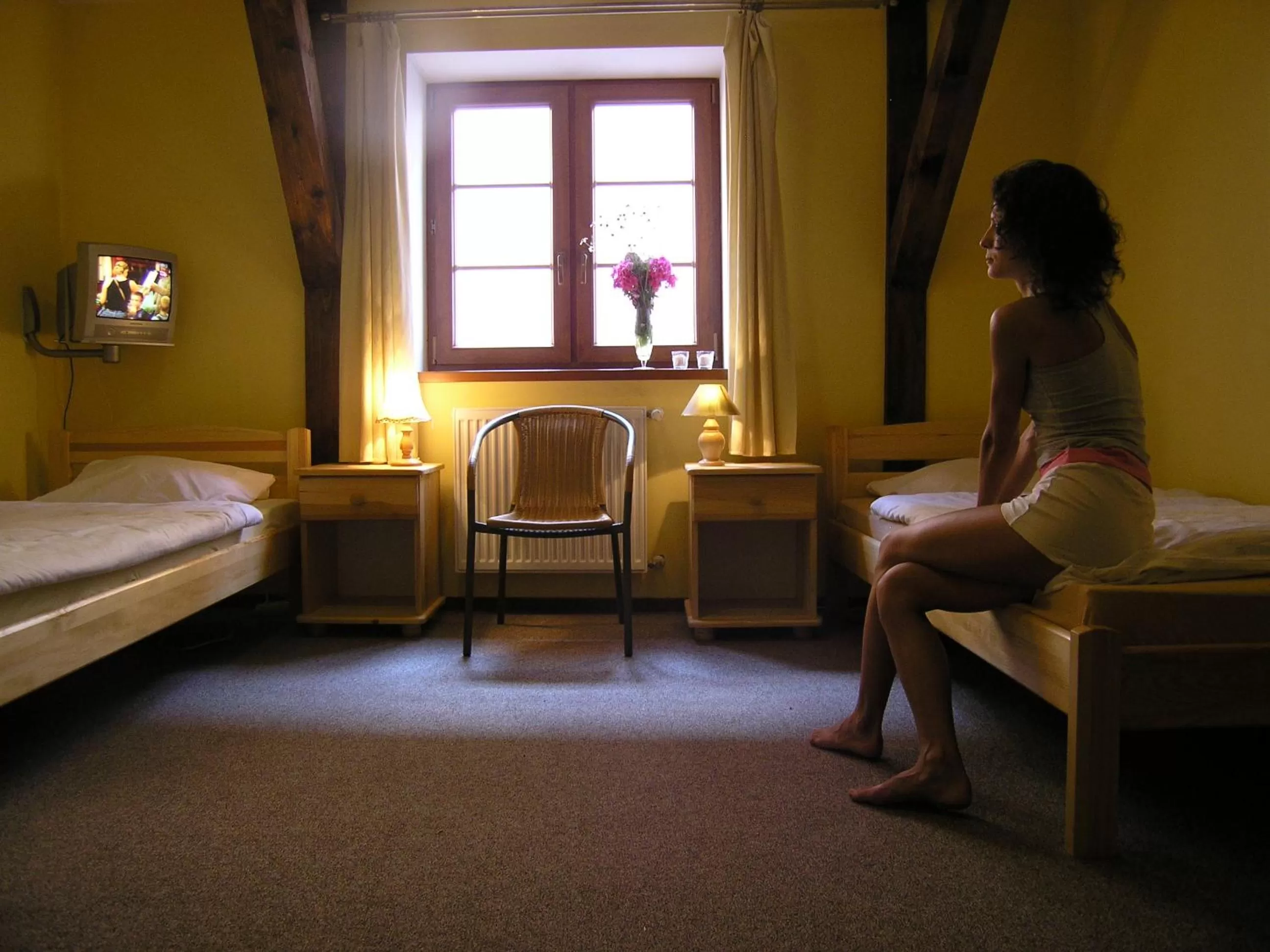 Photo of the whole room, Bed in Karczma u Wallenroda