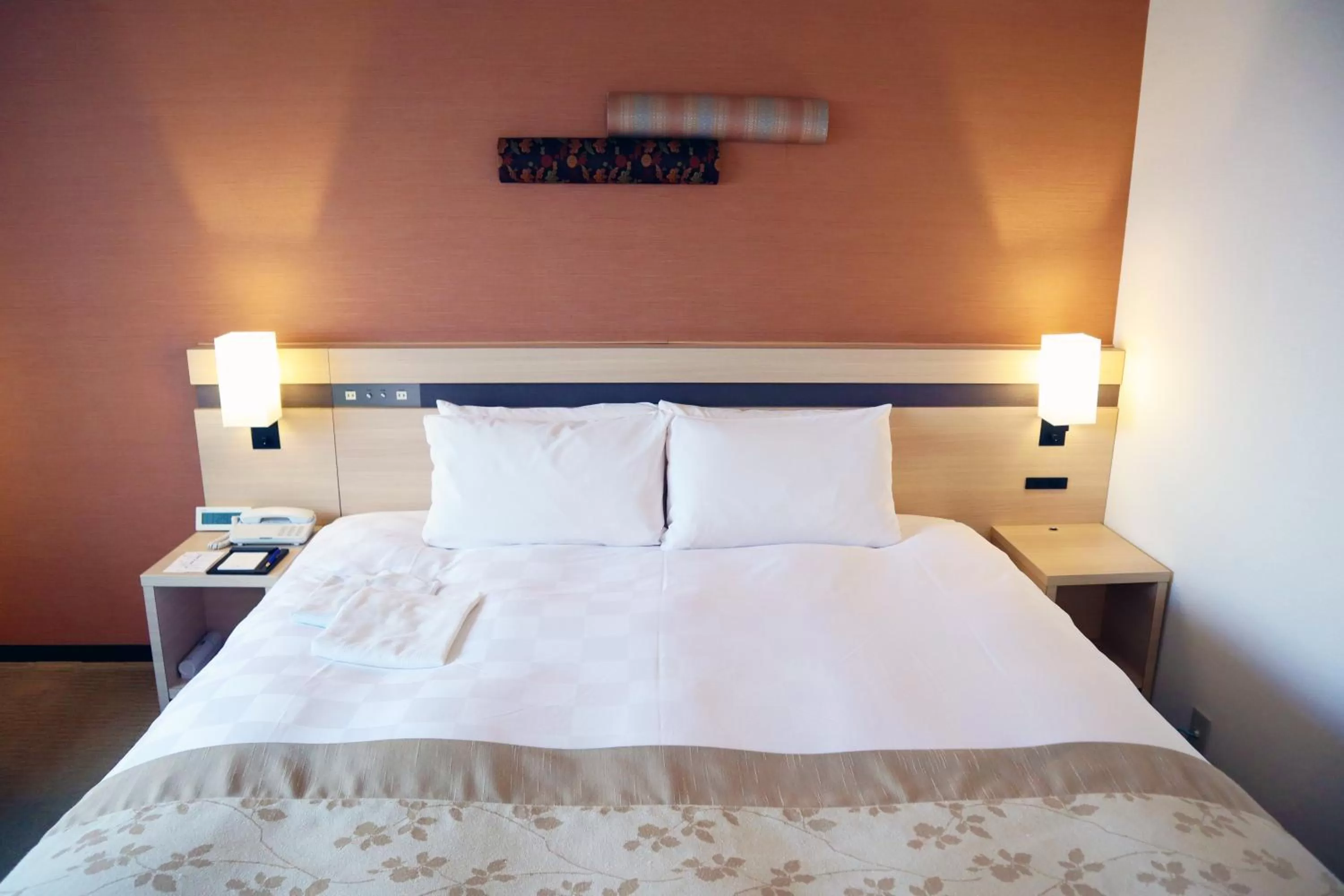 Bed in Karasuma Kyoto Hotel