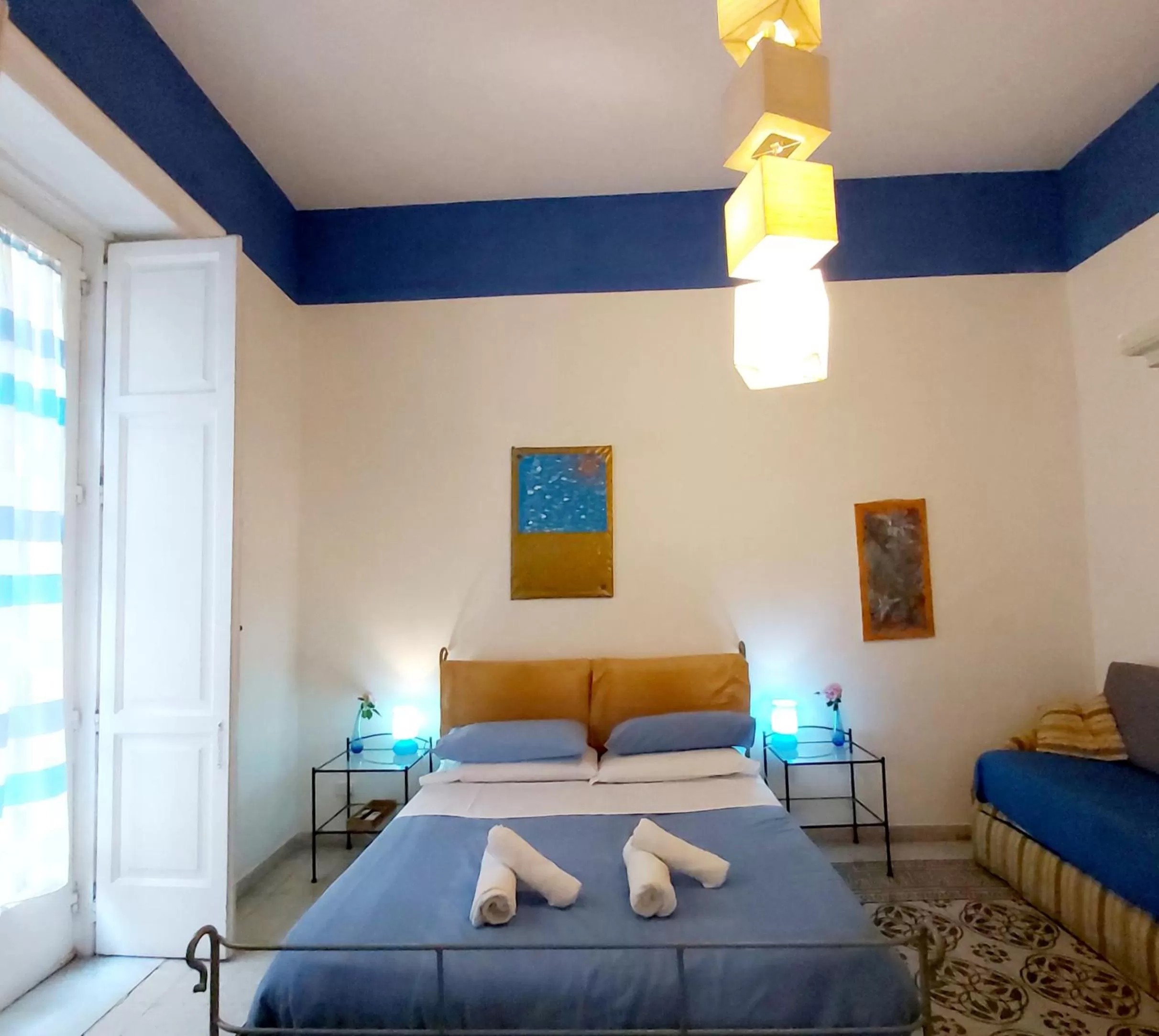 Photo of the whole room, Bed in B&B Platamon