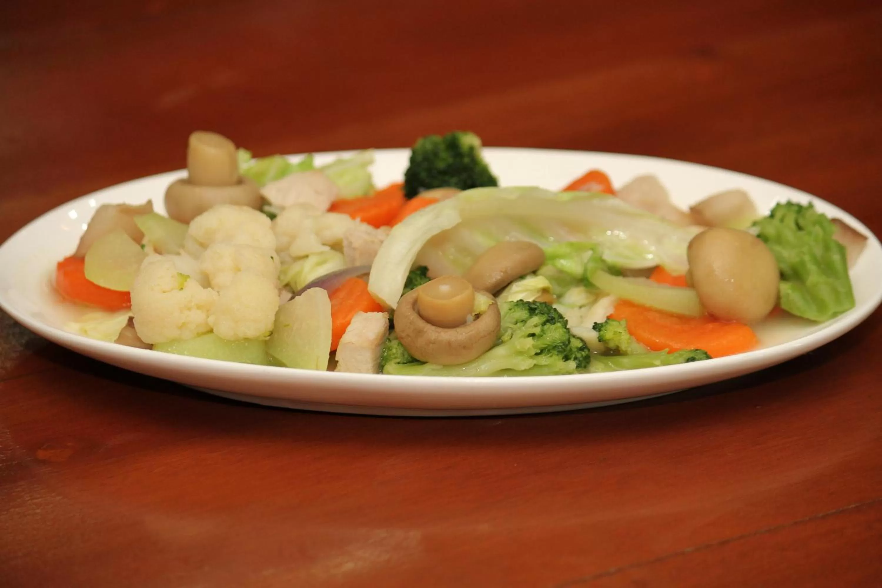 Food in Honey Hunt House