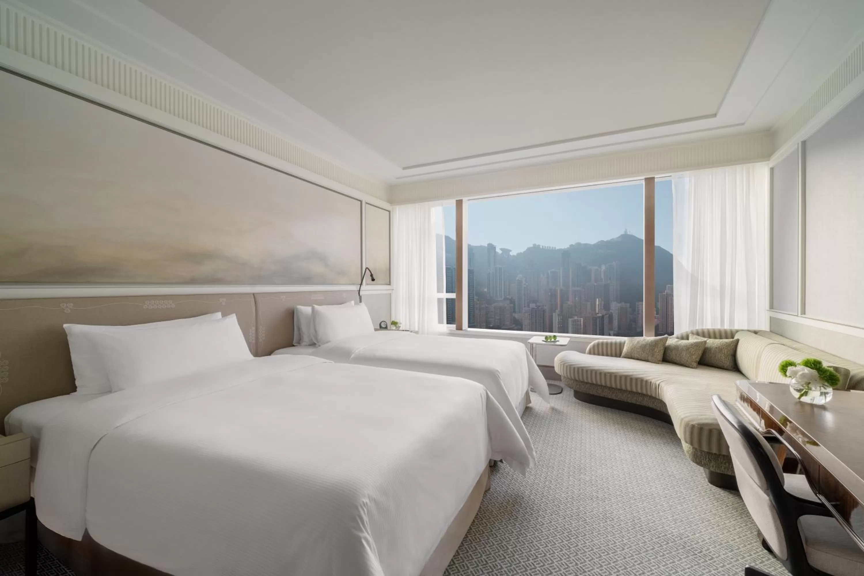 View (from property/room), Bed in Island Shangri-La, Hong Kong