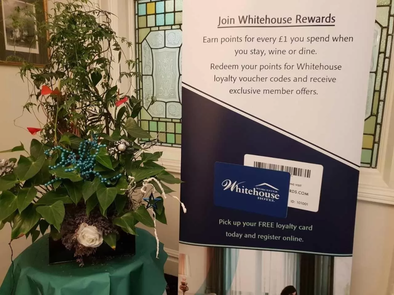 Logo/Certificate/Sign in The Worcester Whitehouse Hotel