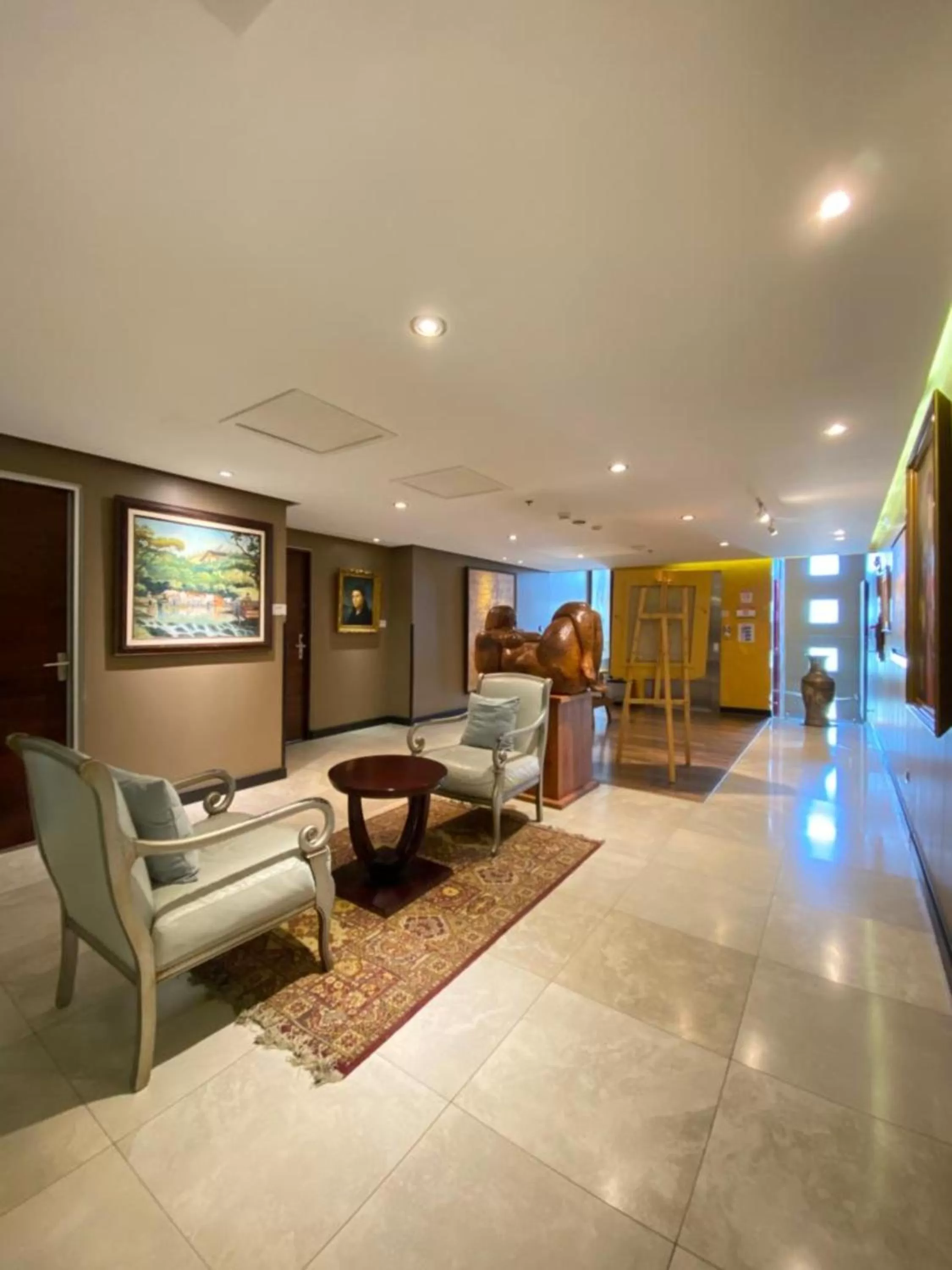 Family in Studio Hotel Boutique