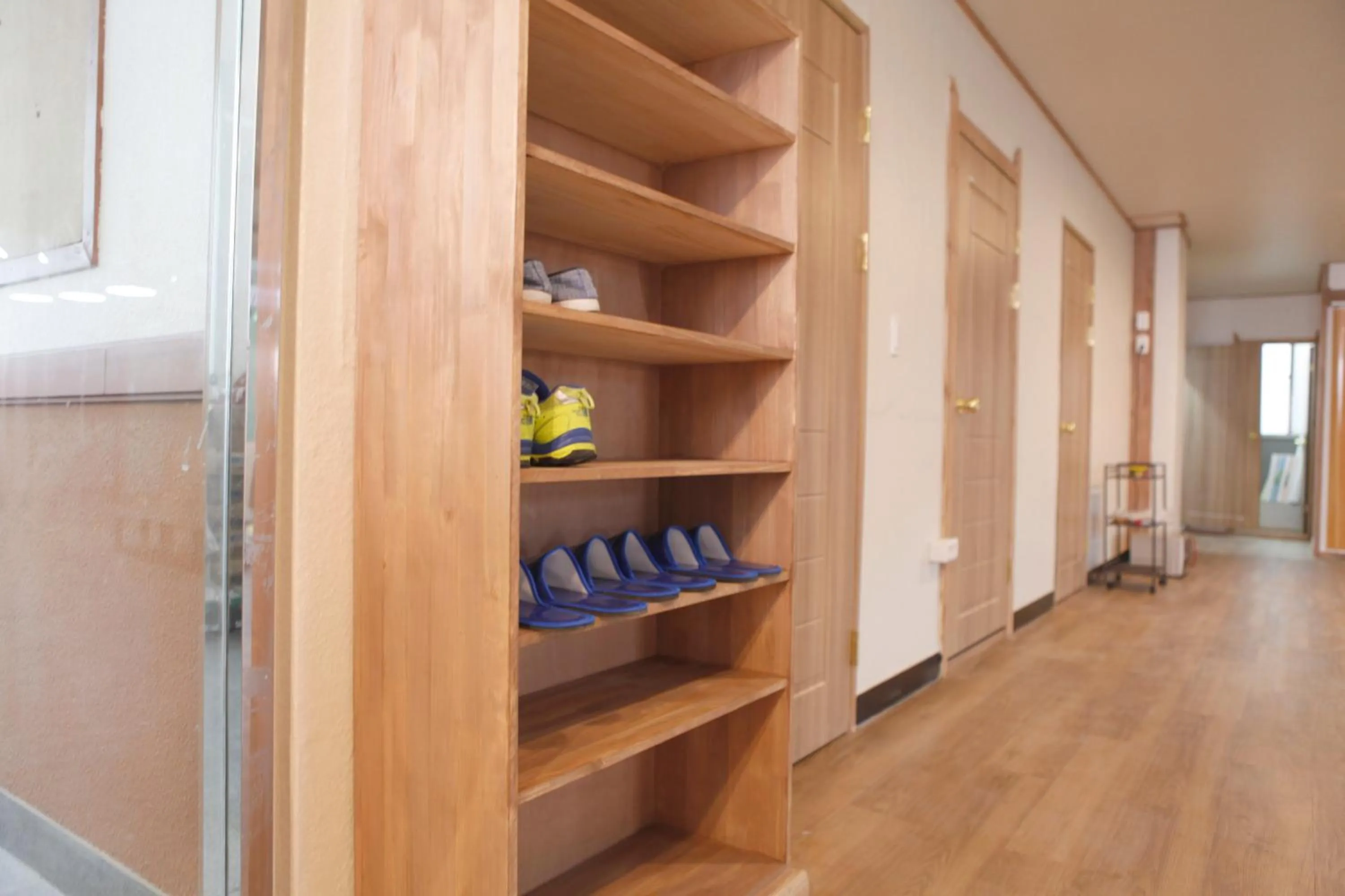 Communal lounge/ TV room in Baozen Guesthouse