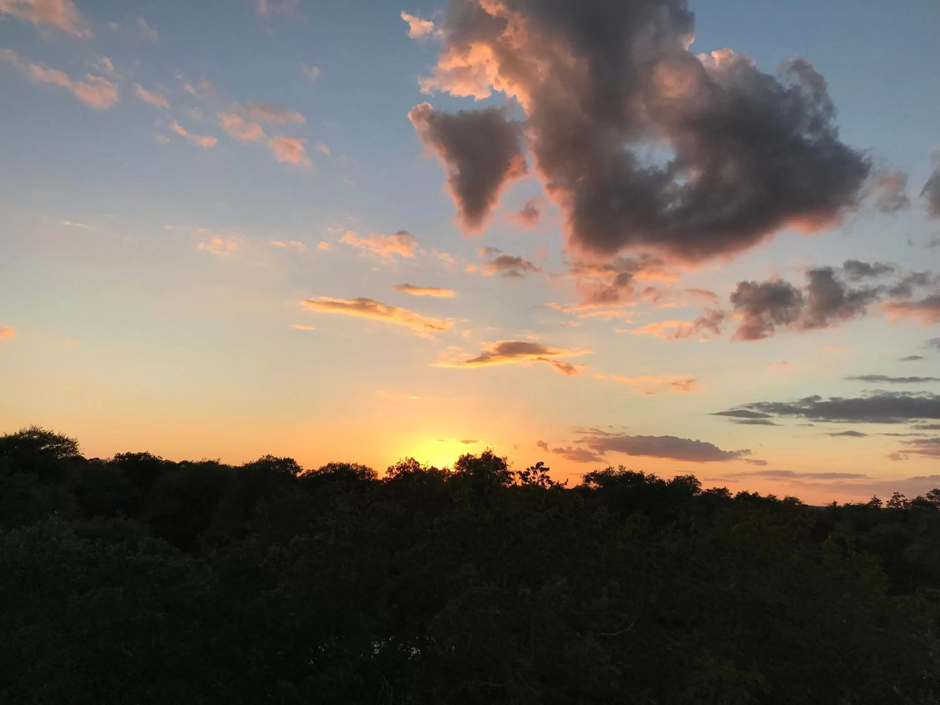 Sunset, Sunrise/Sunset in Walnut Canyon Cabins