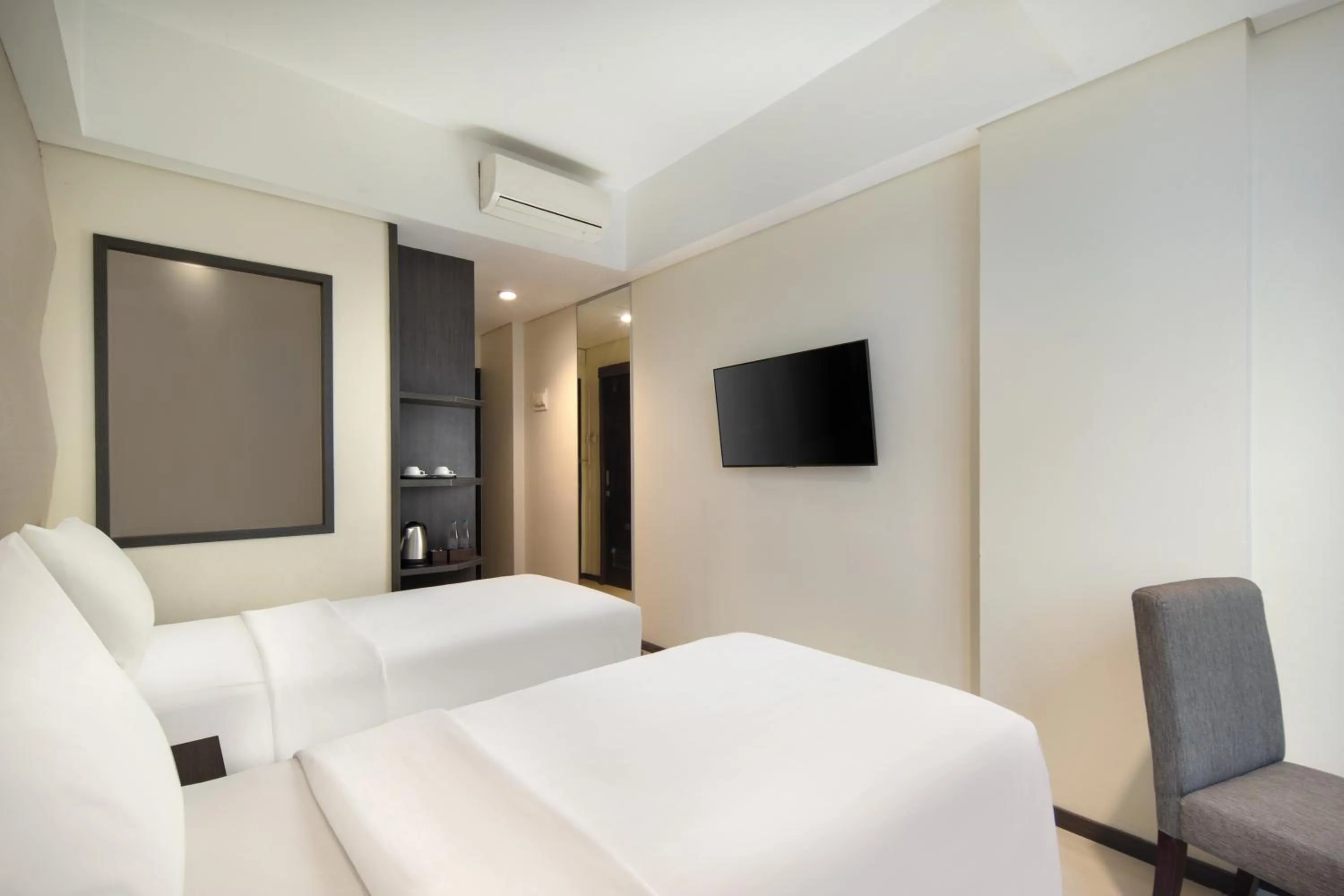 Bed in Fashion Hotel Legian