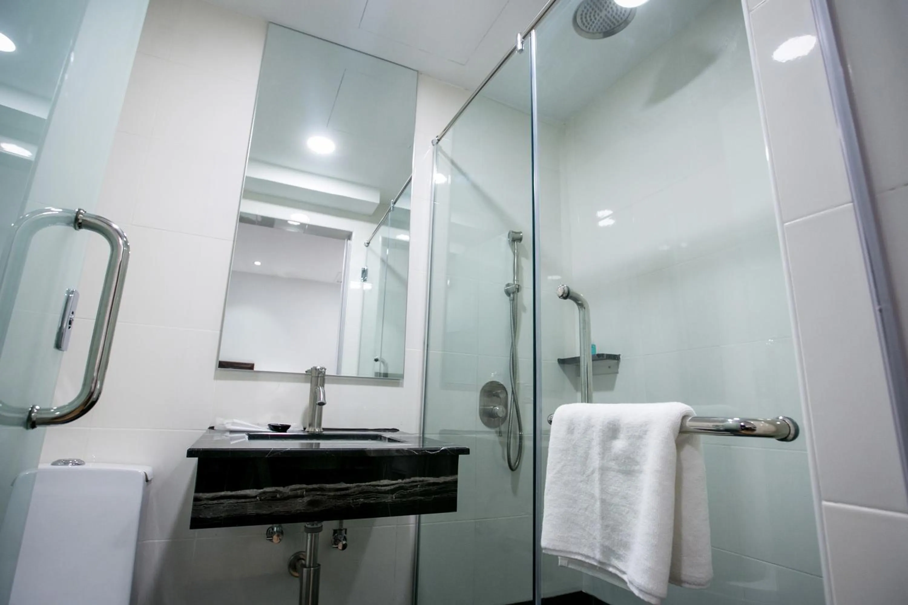 Bathroom in Belllo Hotel JB Central
