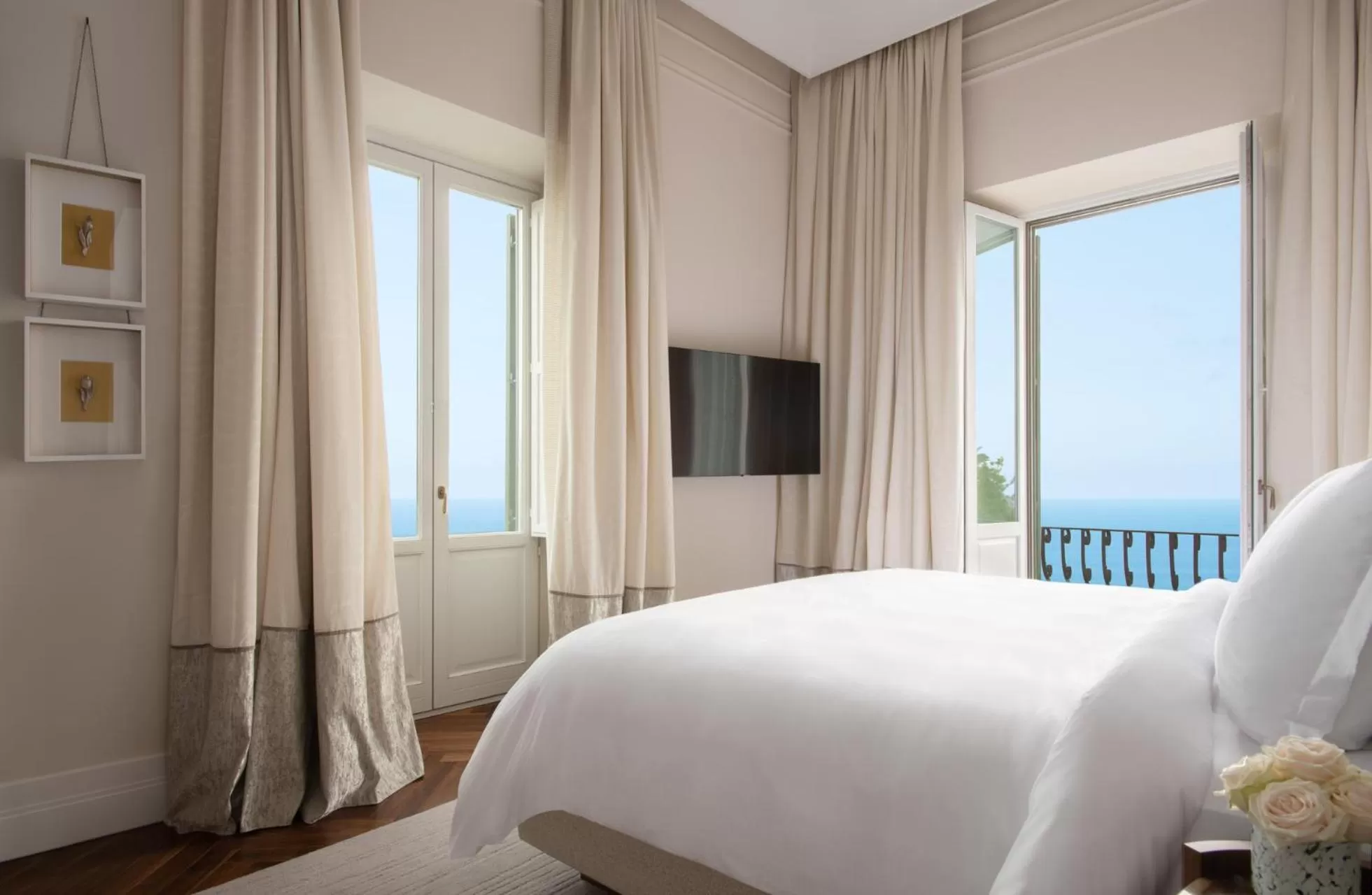 Bedroom, Bed in San Domenico Palace, Taormina, A Four Seasons Hotel