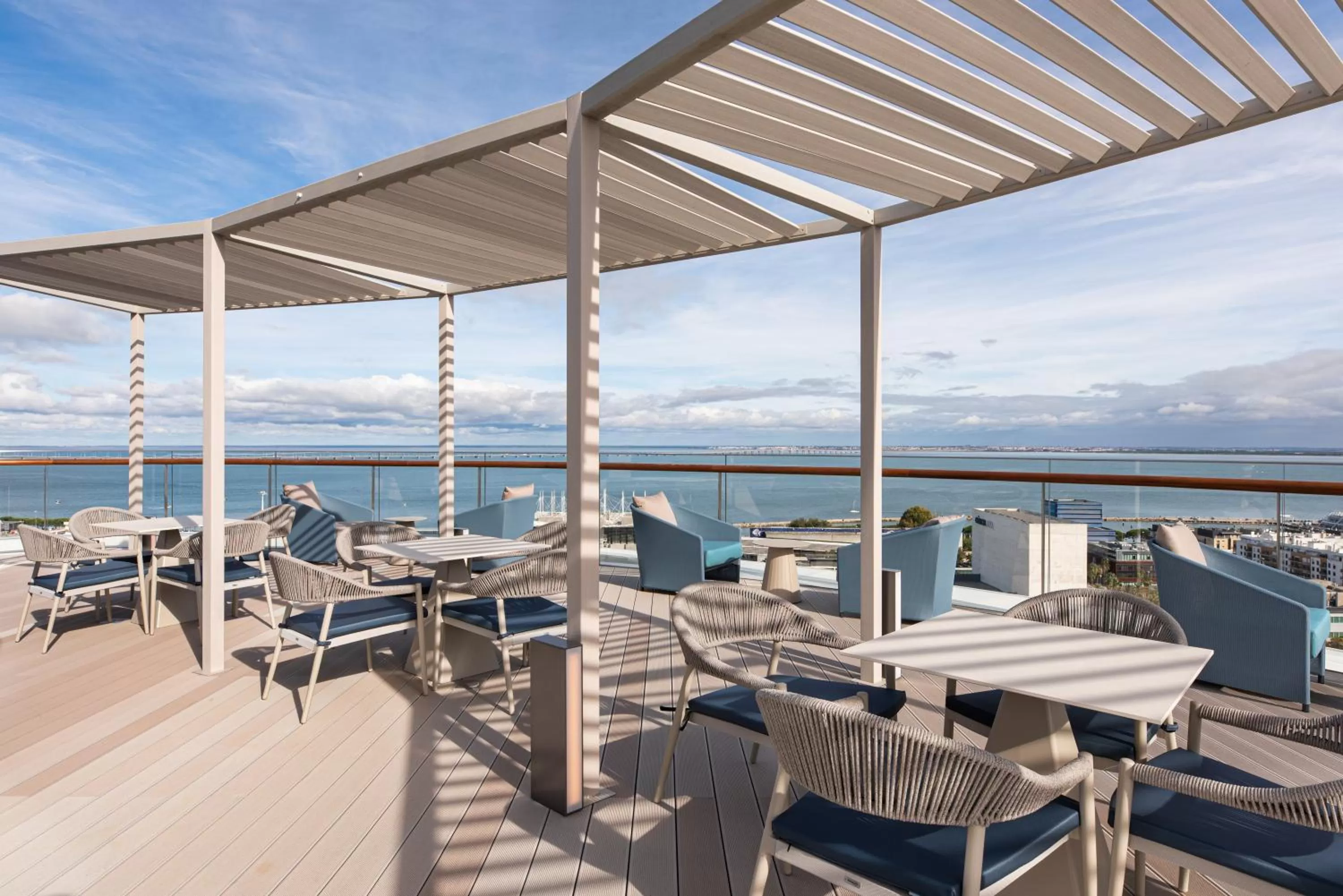 Balcony/Terrace in Eurostars Universal Lisboa