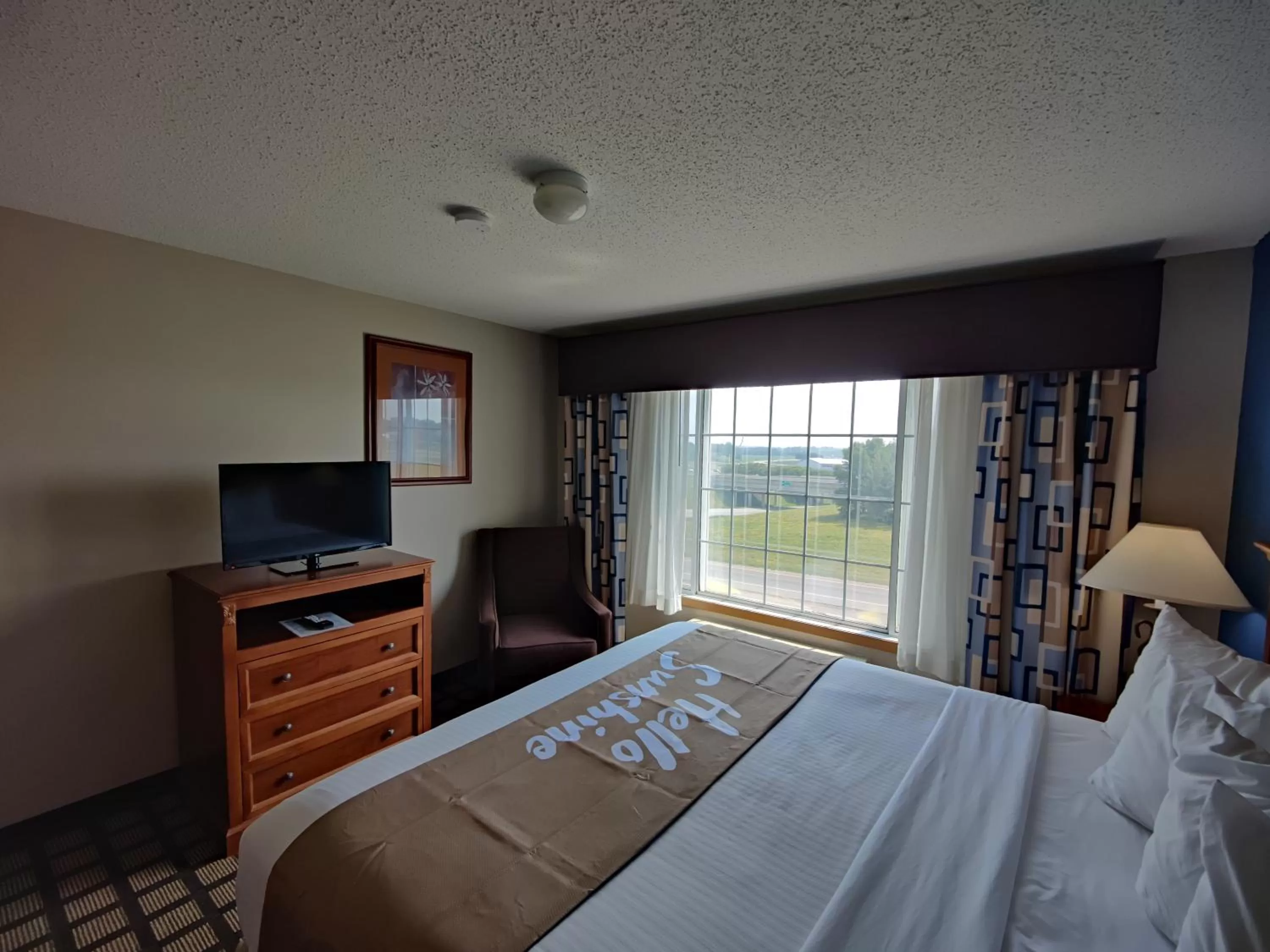 Bedroom, Bed in Baymont by Wyndham Albany MN