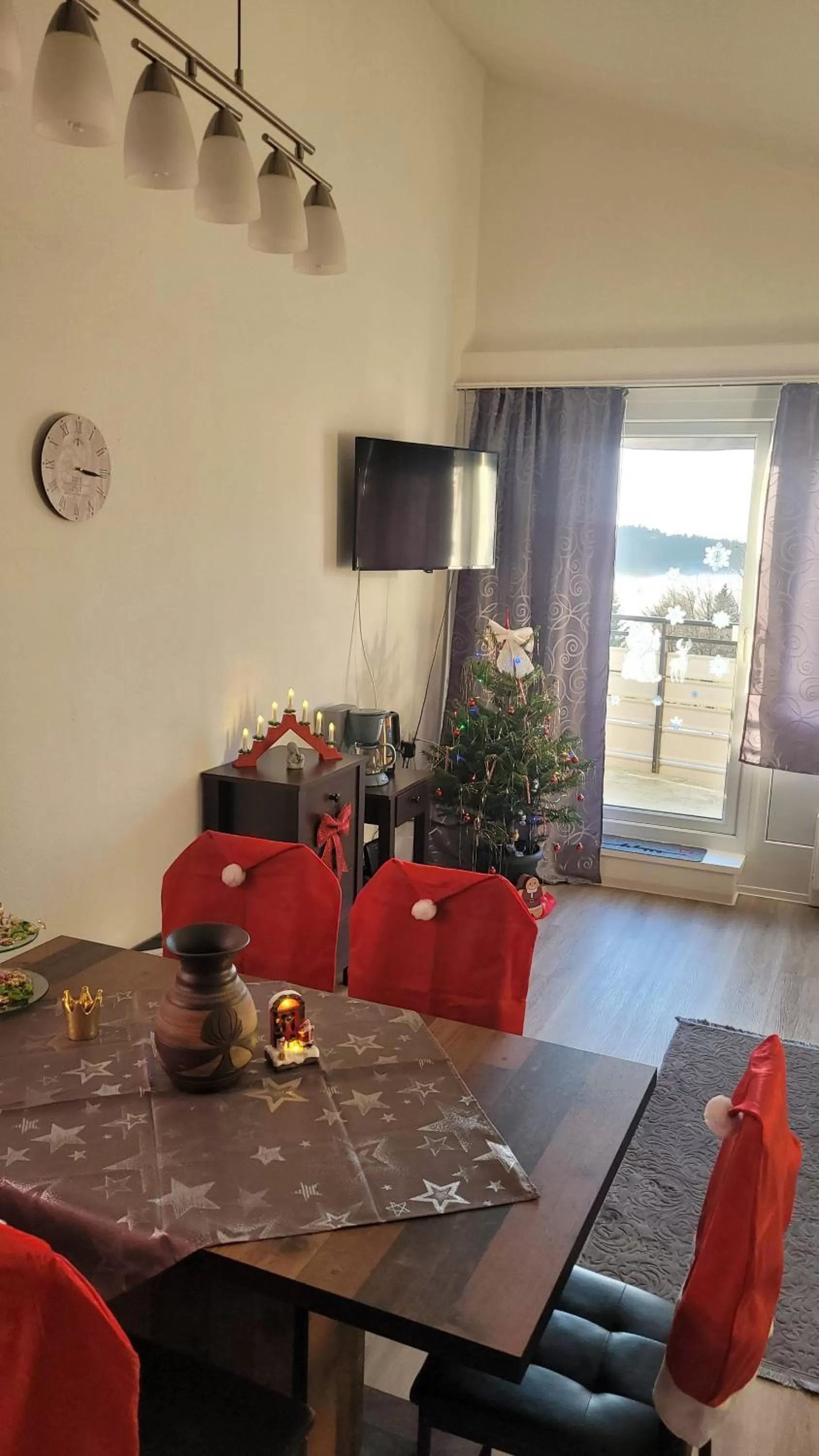 TV and multimedia in King Panorama mit Netflix