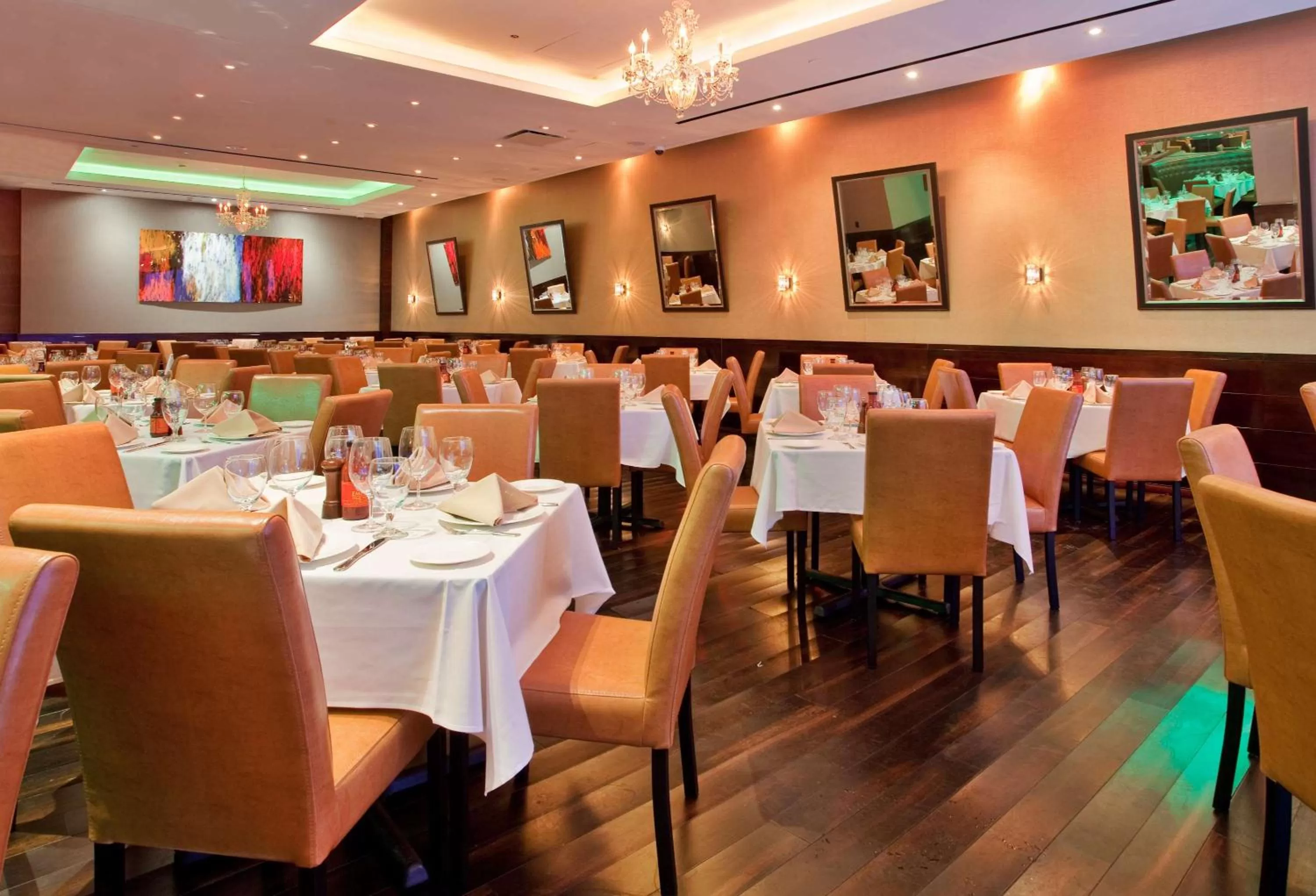 Restaurant/places to eat in Hilton Garden Inn New York Central Park South-Midtown West